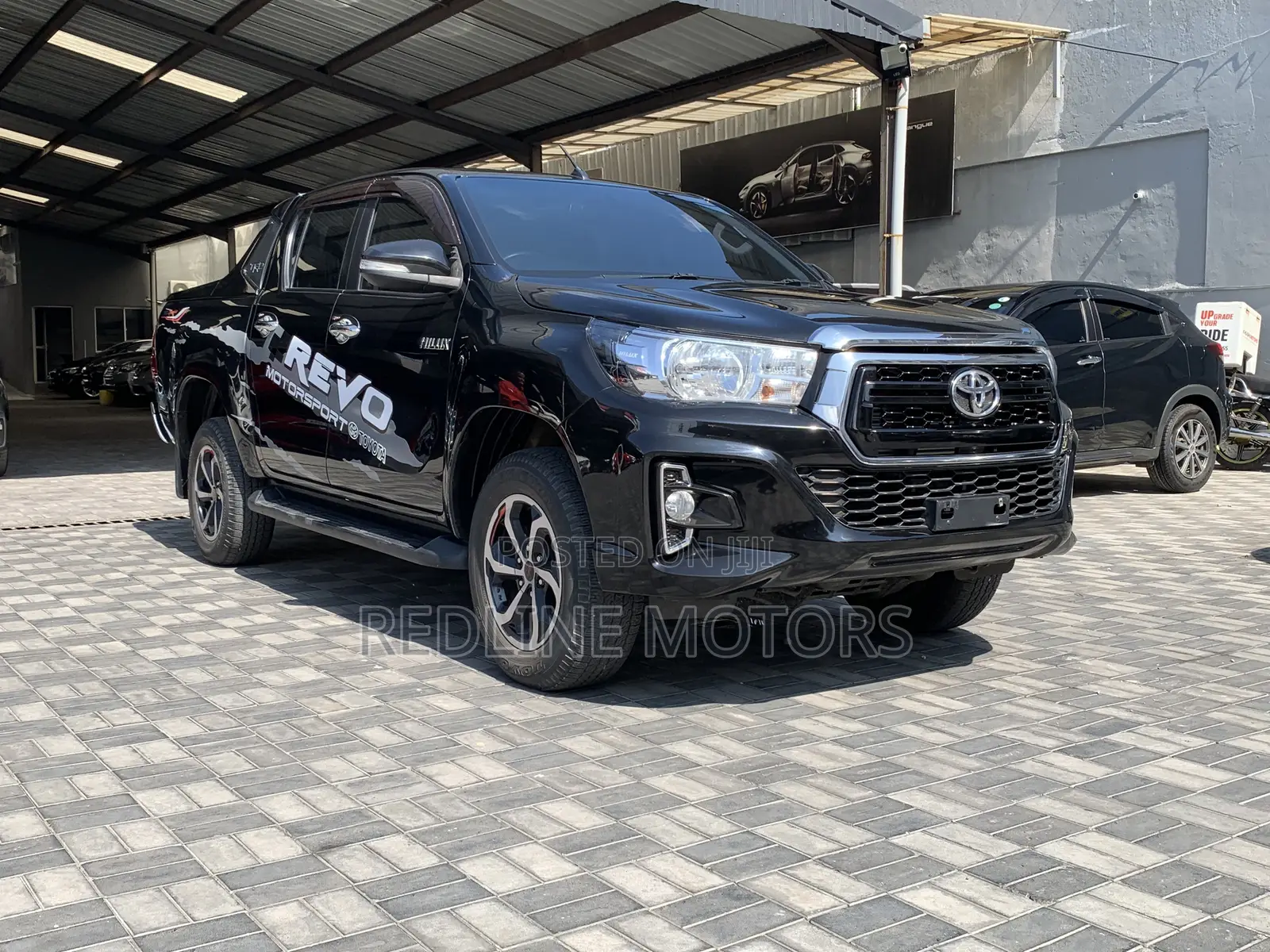 Toyota Hilux Workmate 2019 Black