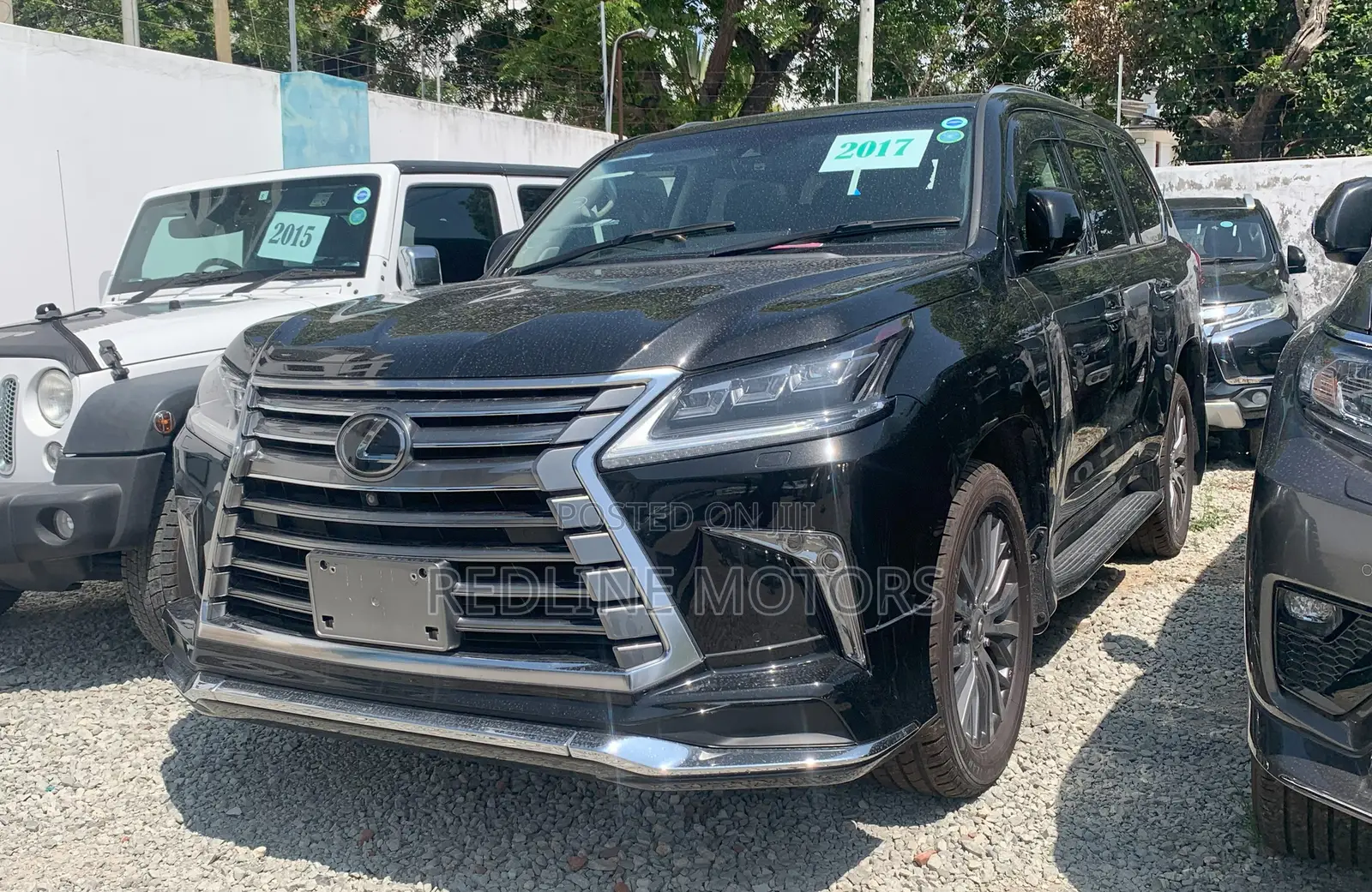 Lexus LX 570 (5 seats) AWD 2018 Black