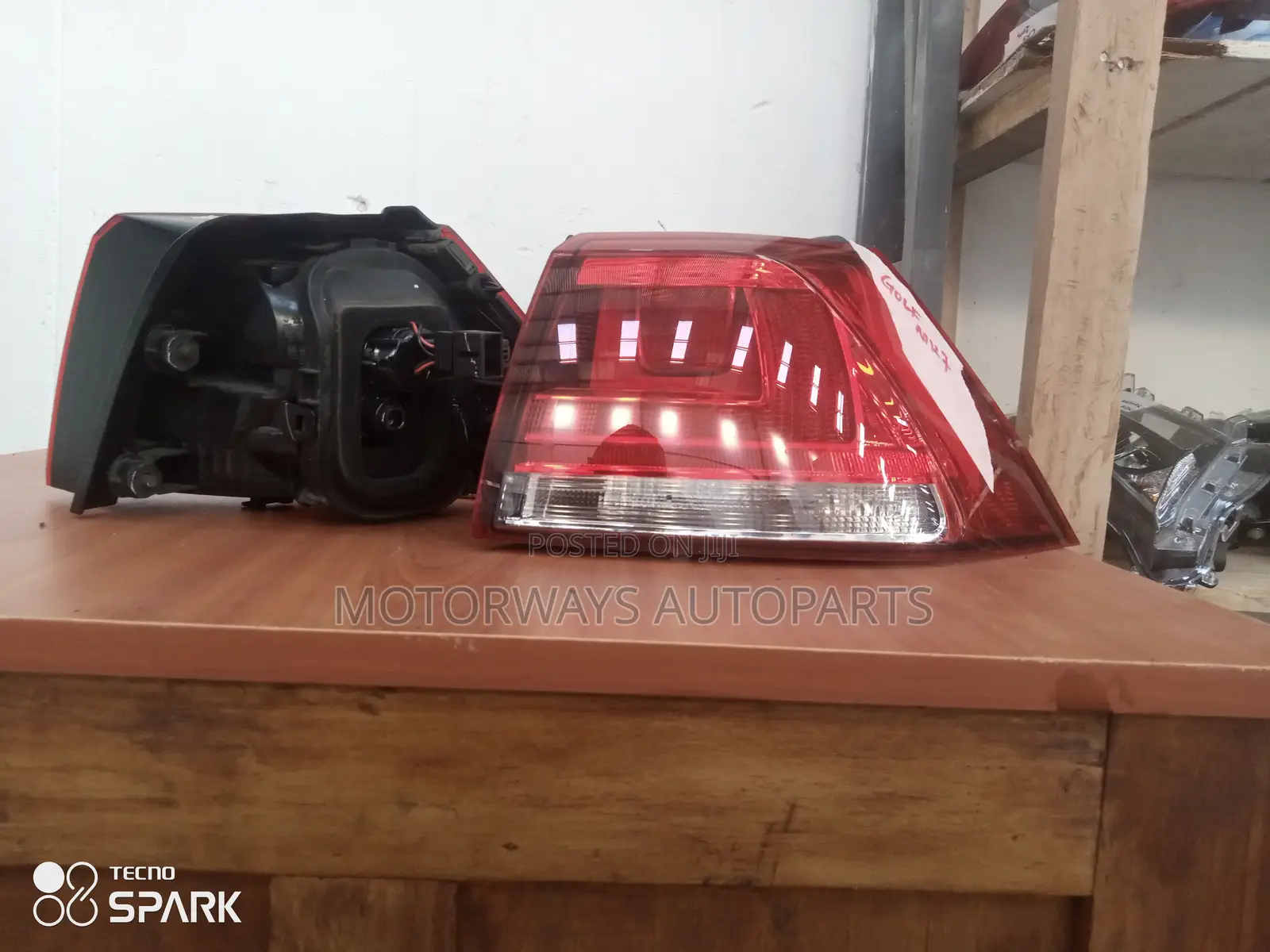 Volkswagen Golf Mk [Pre-Facelift] Tail Lights