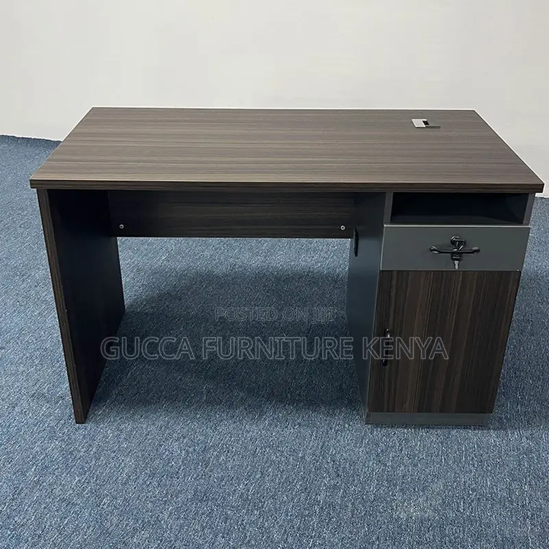 Office Tables:1.4 Meters Writing Table With Lockable Drawers