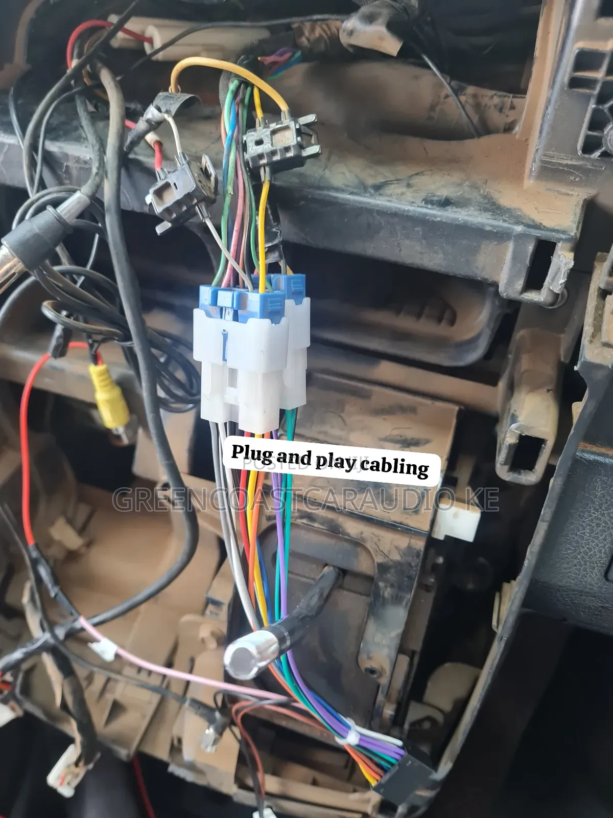 Toyota Voxy or Noah 2006_2013 Aftermarket Android Radio Plus Console