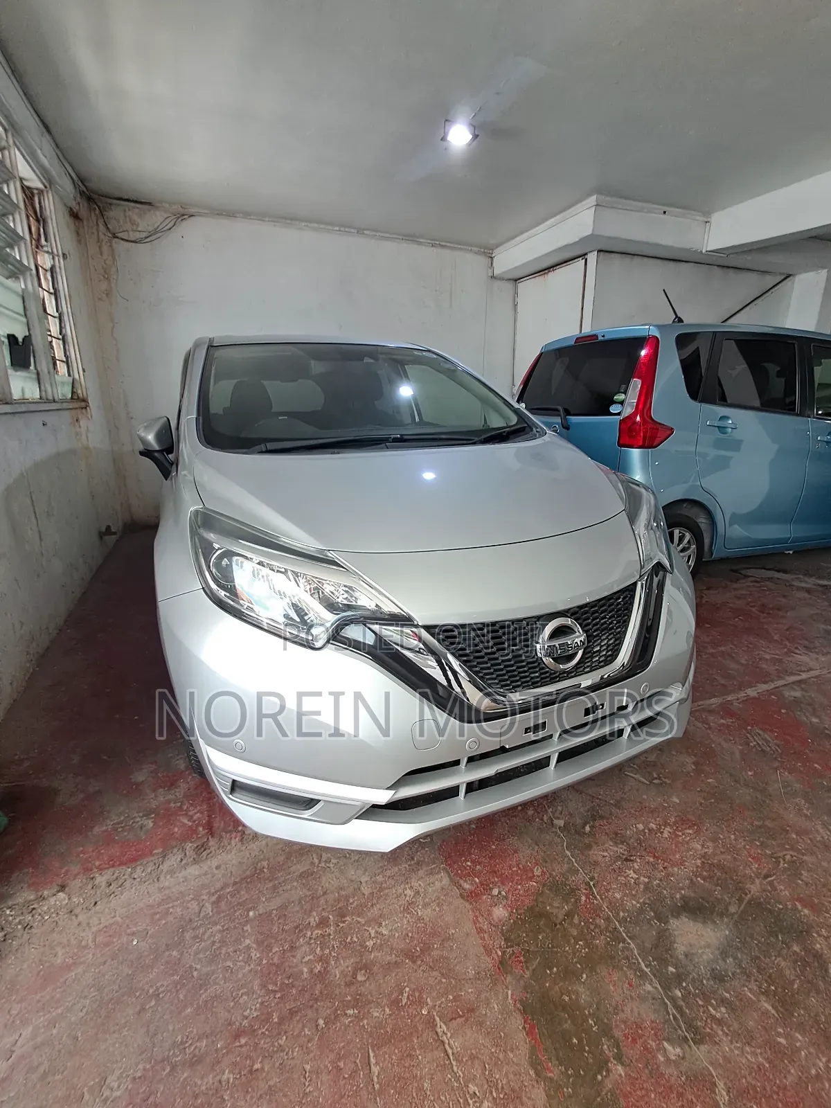Nissan Note 1.6 Petrol 2017 Gray