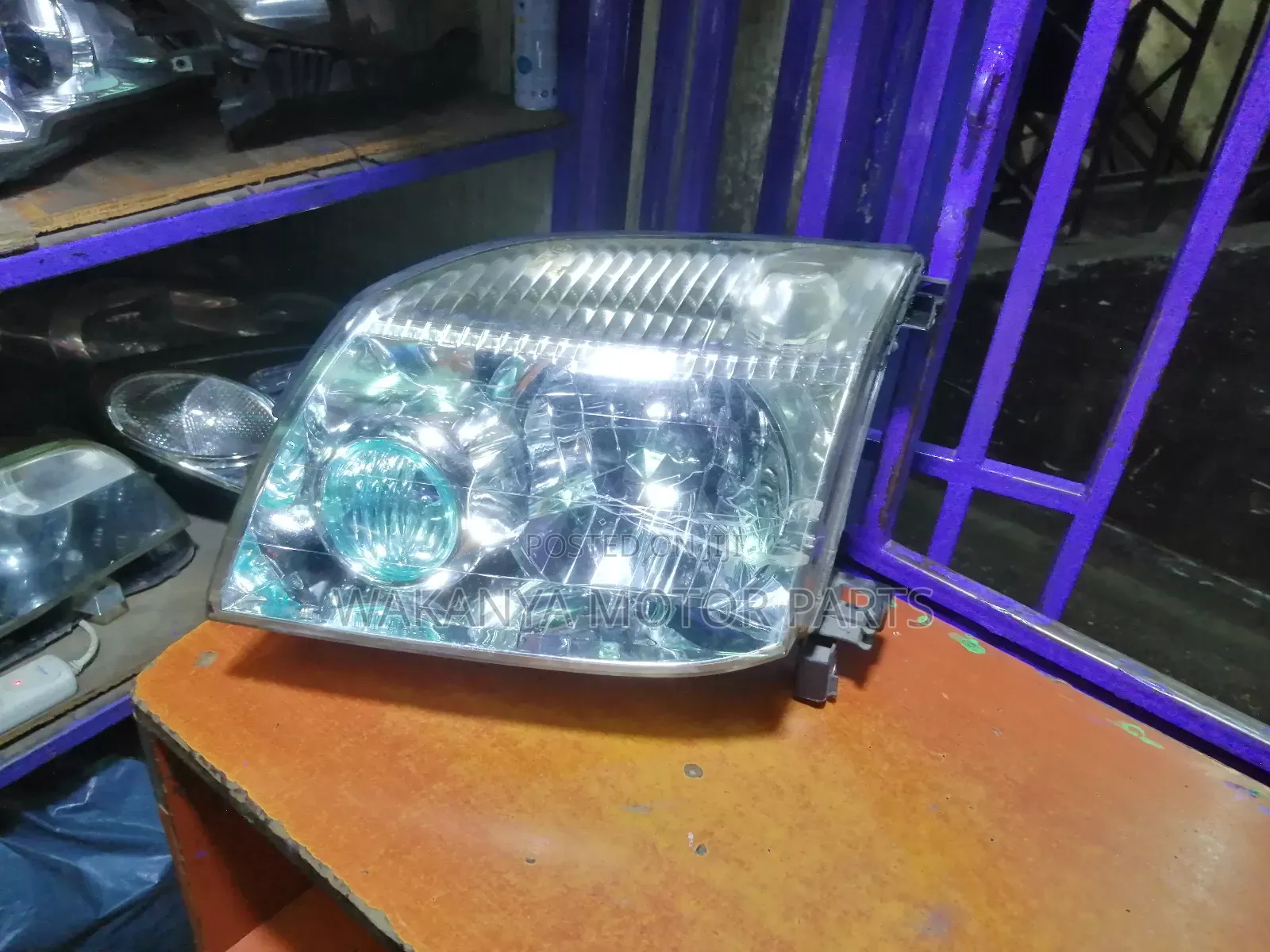 Nissan X-Trail Nt30 Headlamp Non Xenon, Clean EX Japan