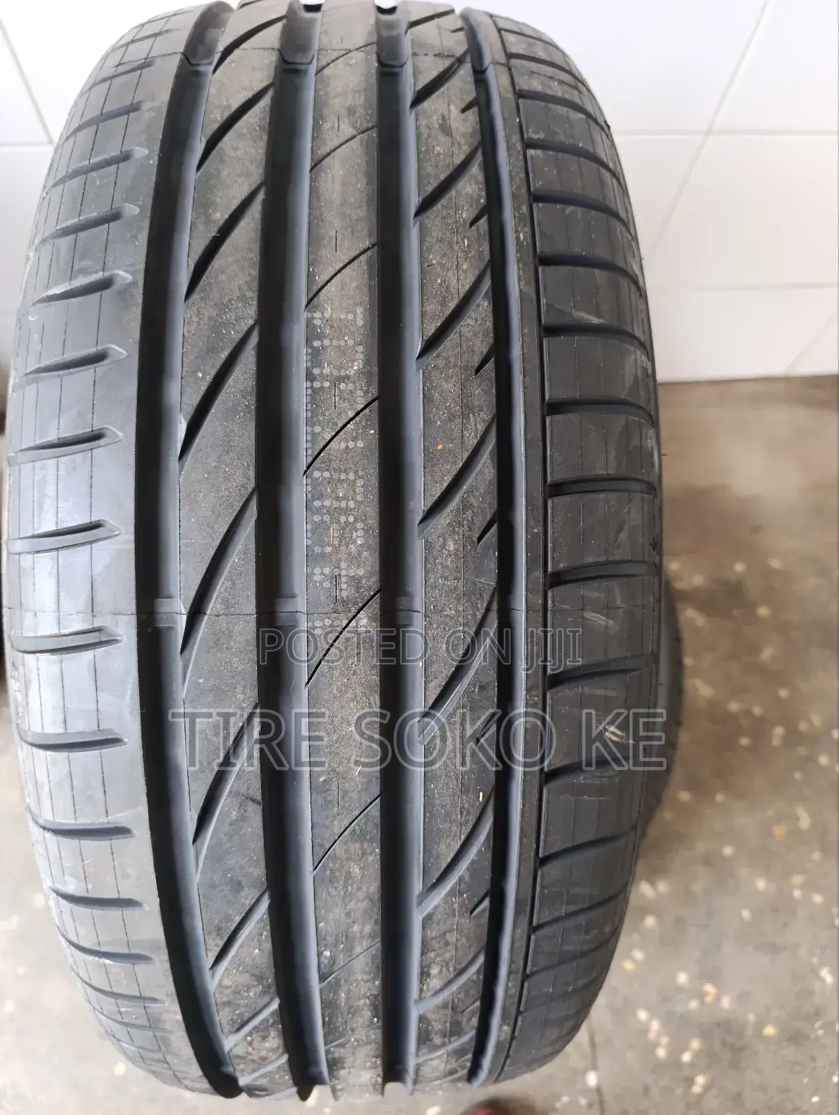 255/50zr19 Maxxis Victra Sport Vs5