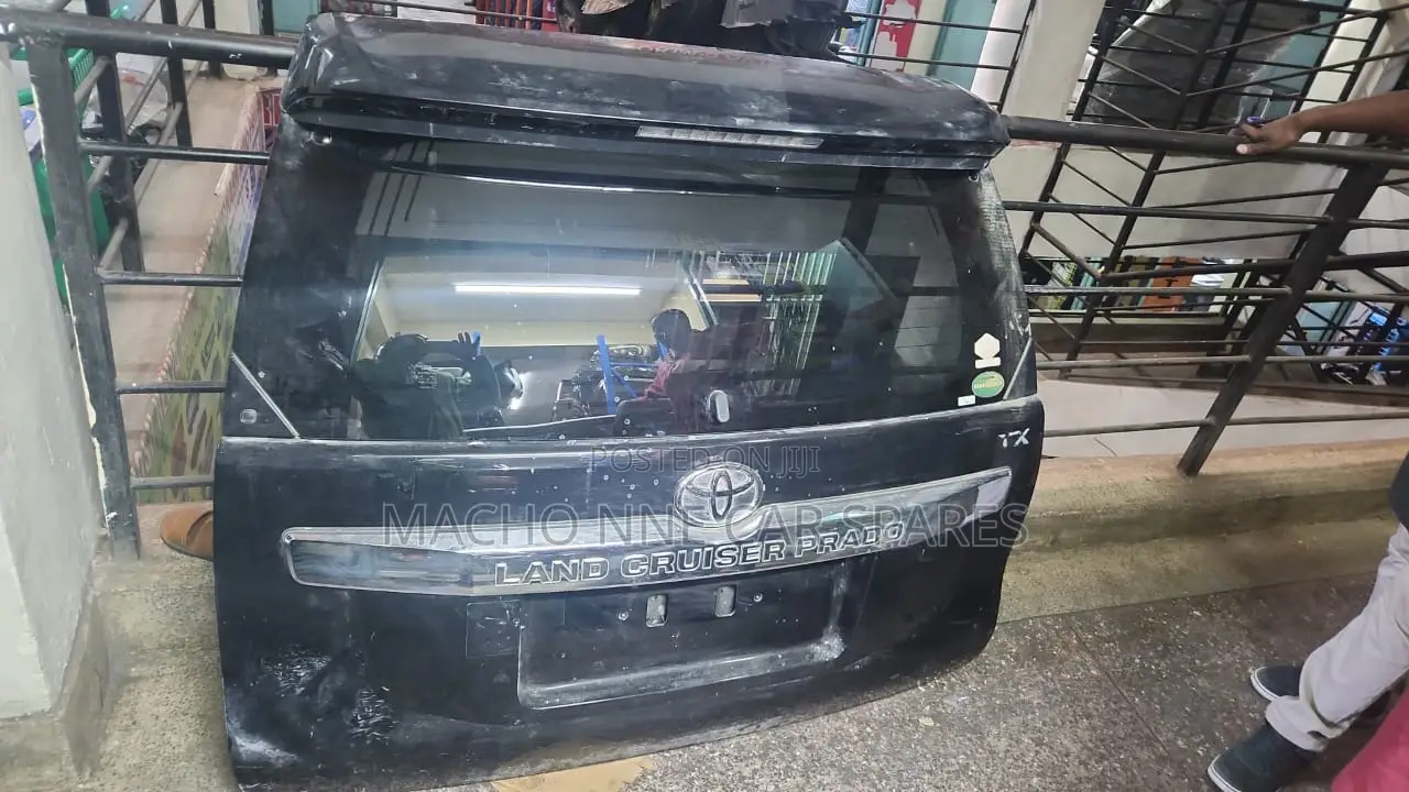 Toyota Land-Cruiser Prado 160 Tailgate