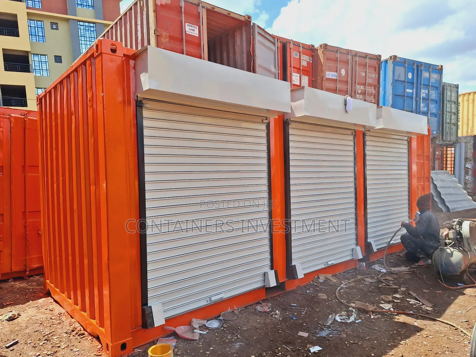 20ft Container Stalls for Sale- Container All Dolled Up.