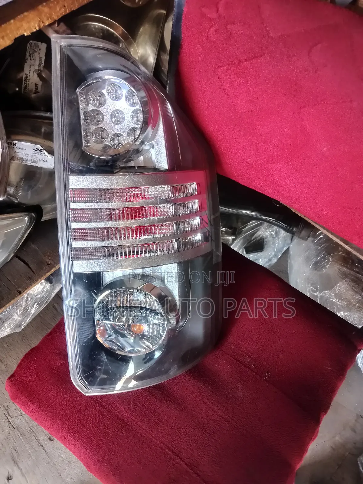 Toyota Voxy Backlight/Rear Light
