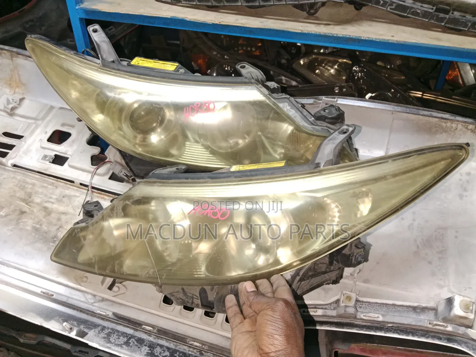 Toyota Estima Xenon Headlights