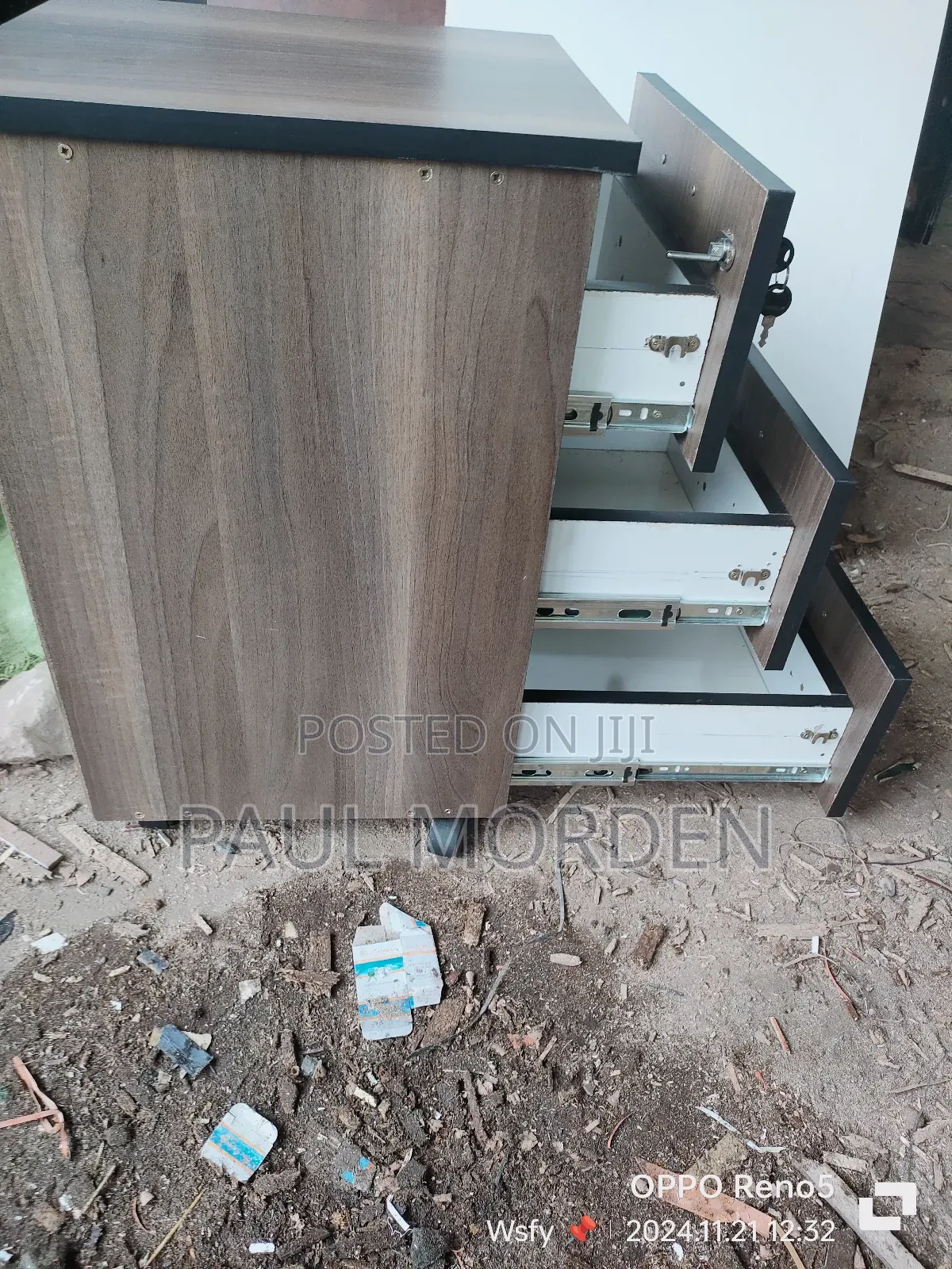 Filling Movable Drawers