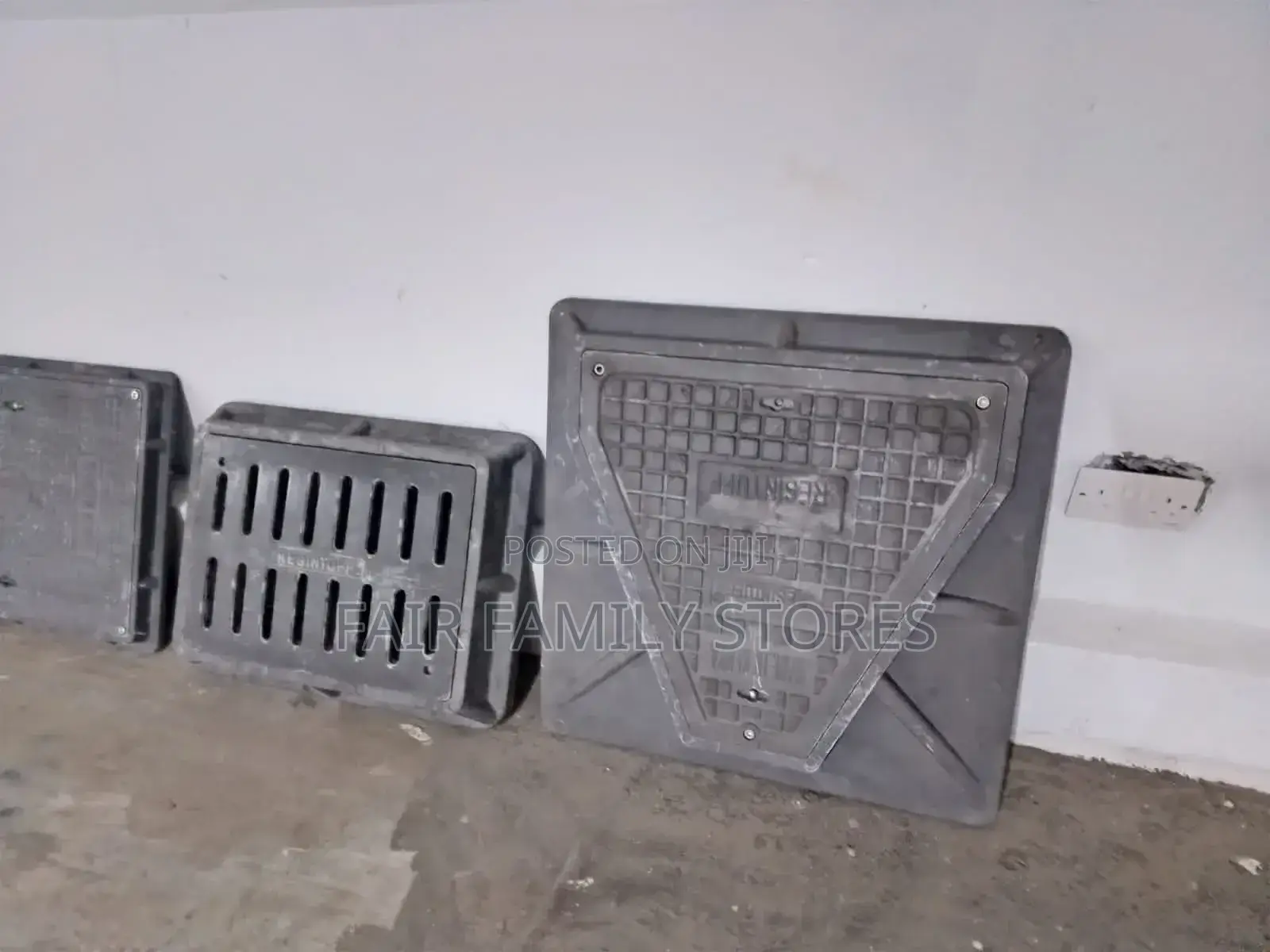 Manhole Cover 700*700 Heavy Duty