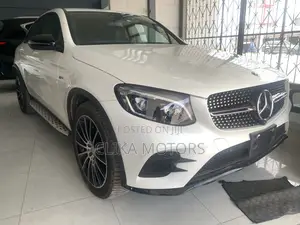 Mercedes-Benz GLC-Class 2017 Off white