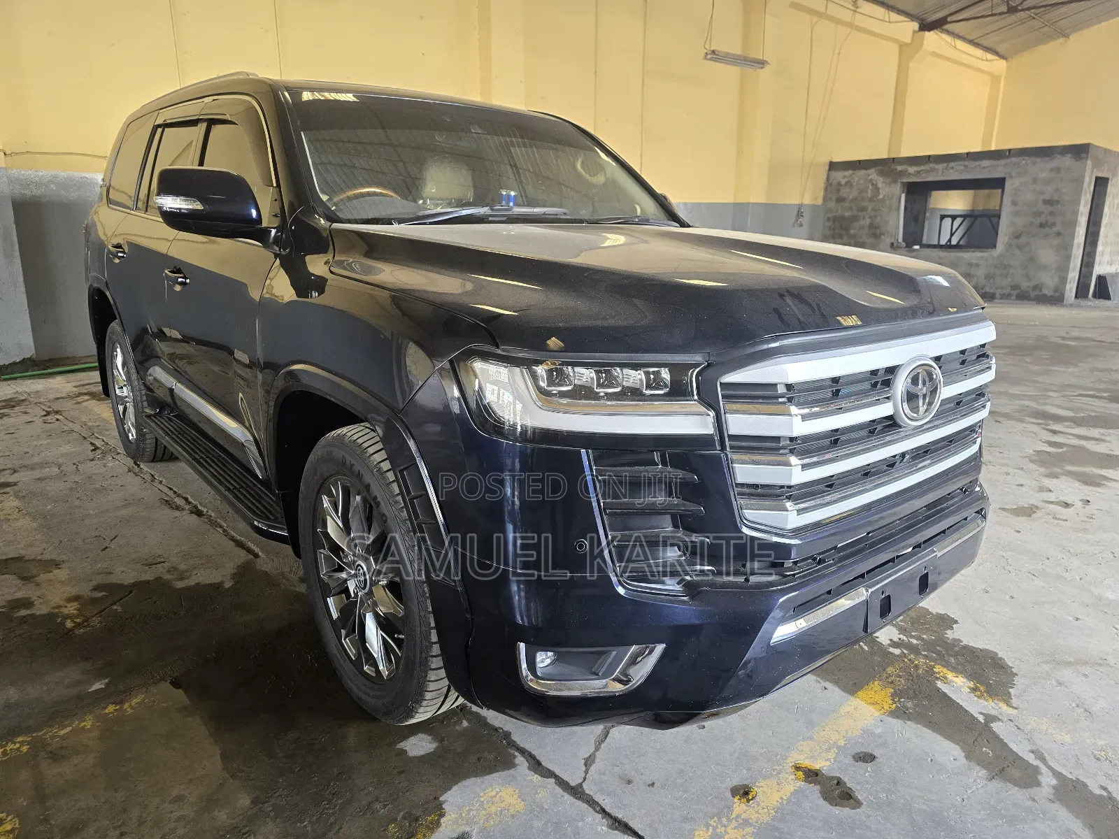 Toyota Land Cruiser 2023 Black