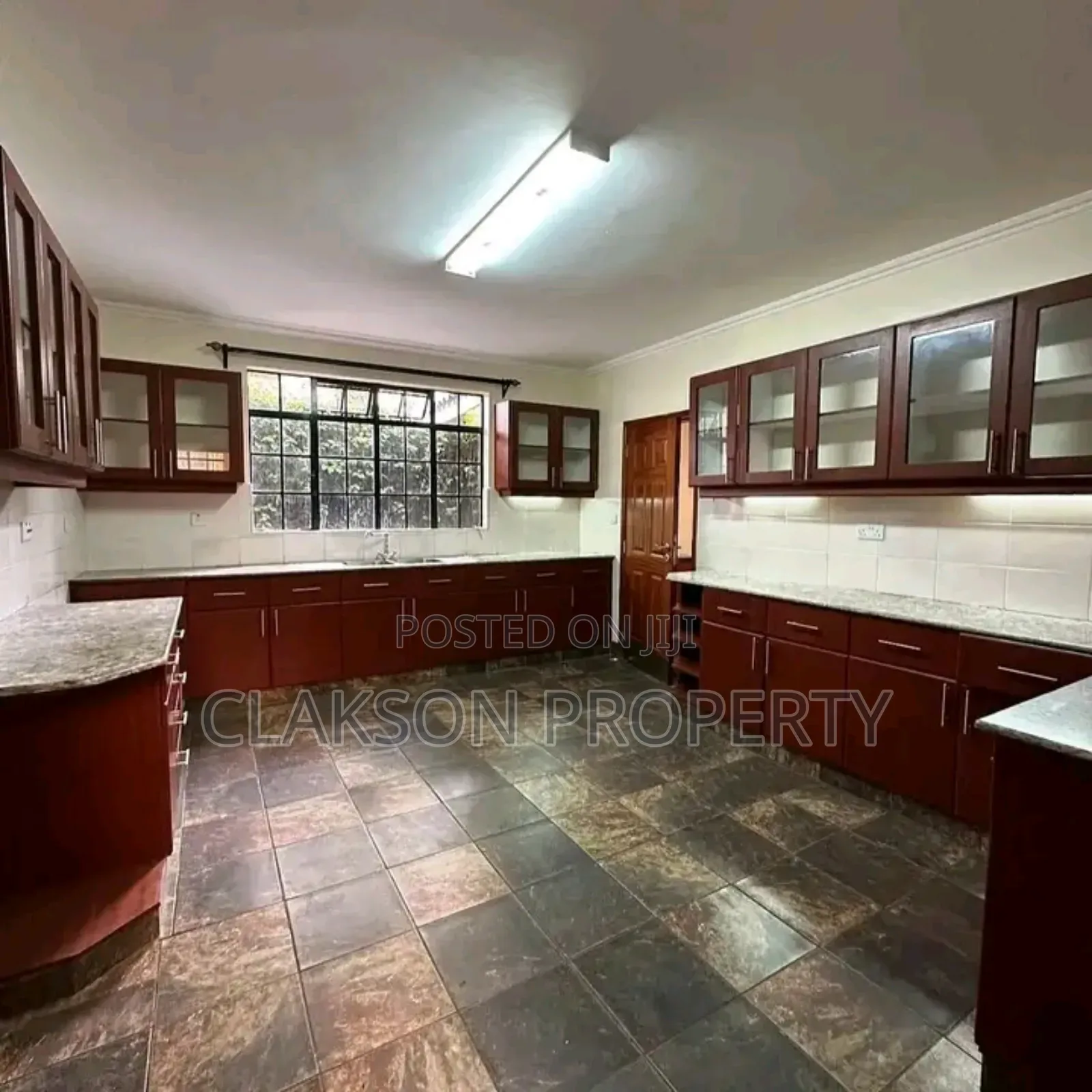 4bdrm Apartment in Kileleshwa for rent