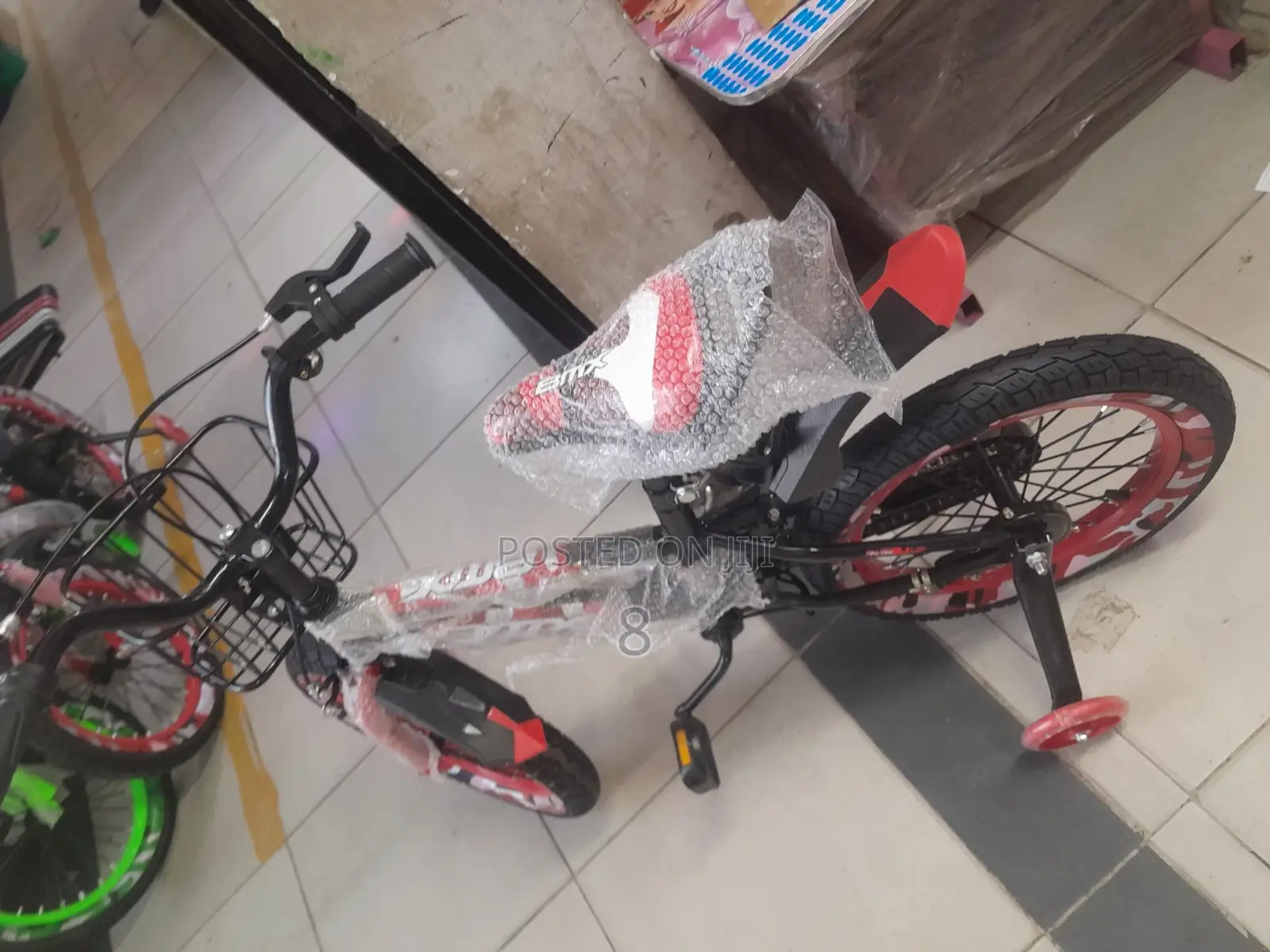  Size 12 Kids' Bicycle - Ideal for Little Beginners