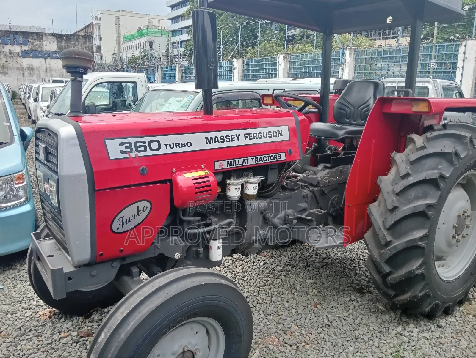 Massey Ferguson Tractor 360