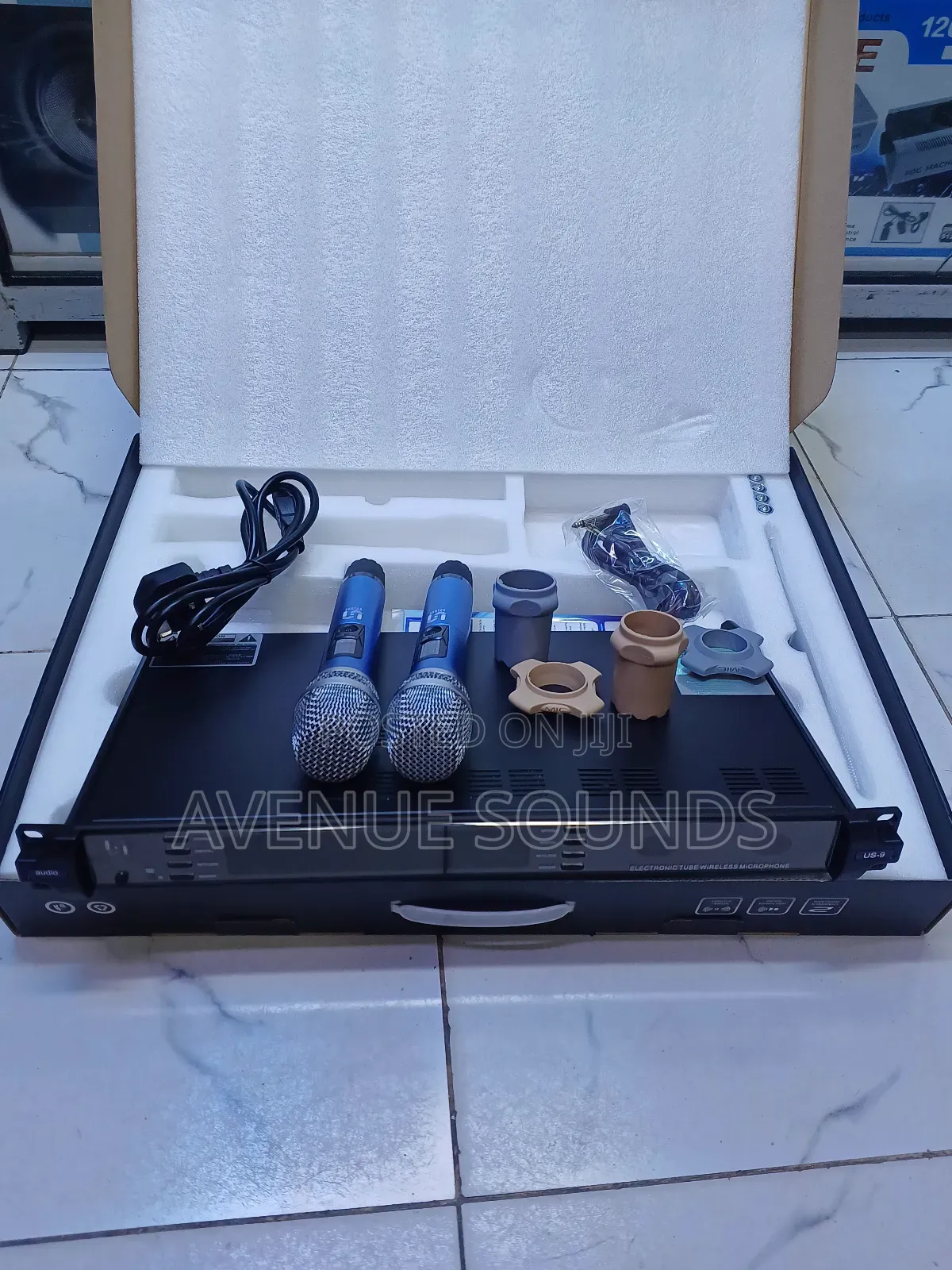 Unique Sounds Wireless Microphones