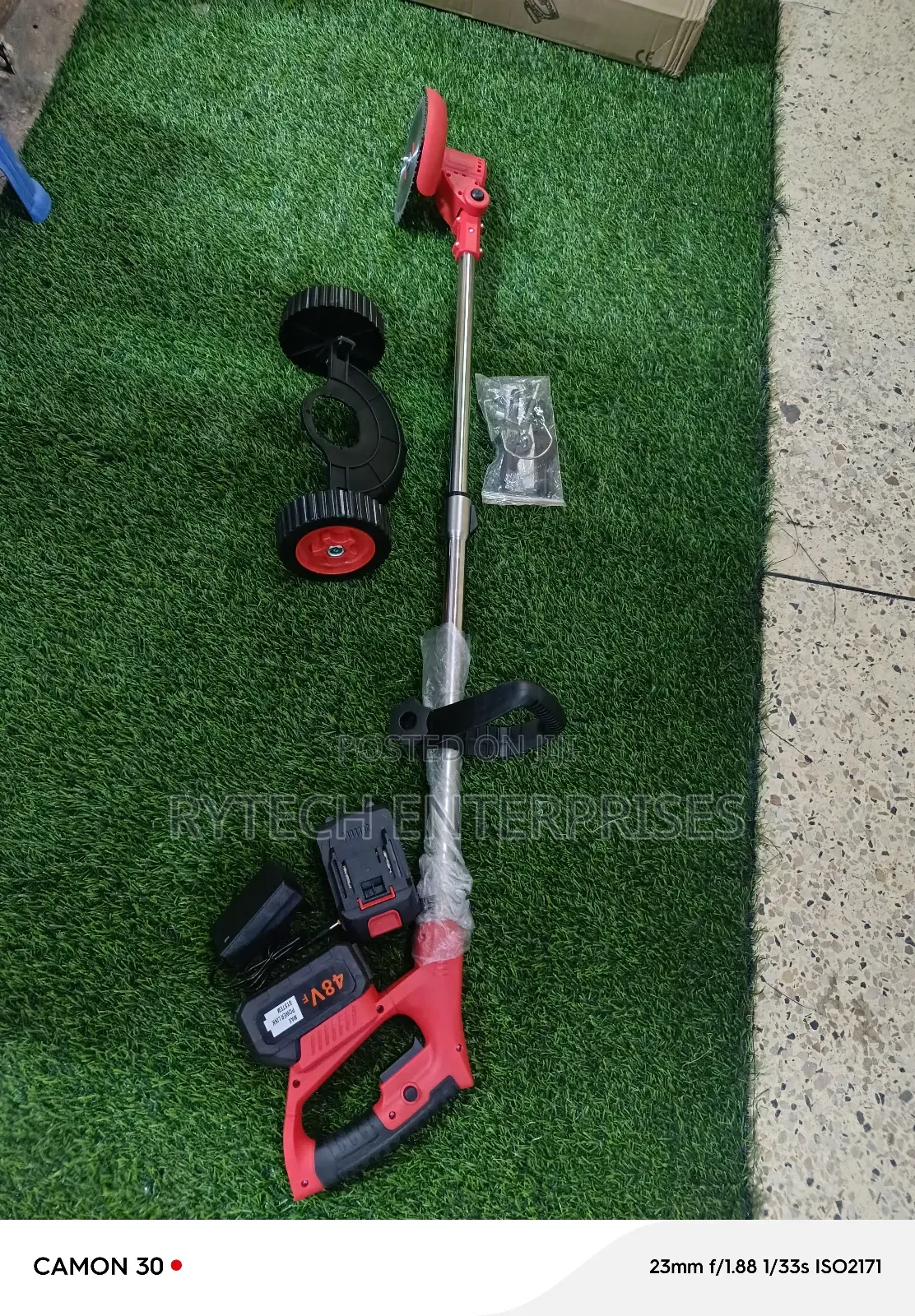 Grass Cutter/ Brush Cutter Cordless