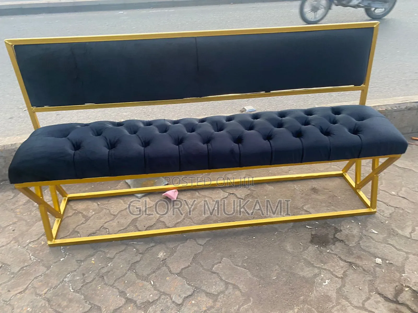 Black 6 Seater Waiting Bench