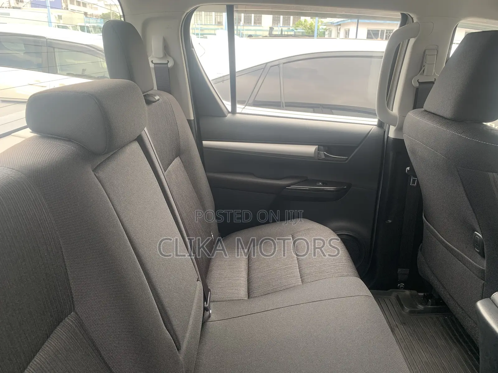 Toyota Hilux 2.4 Diesel 2020 Gold
