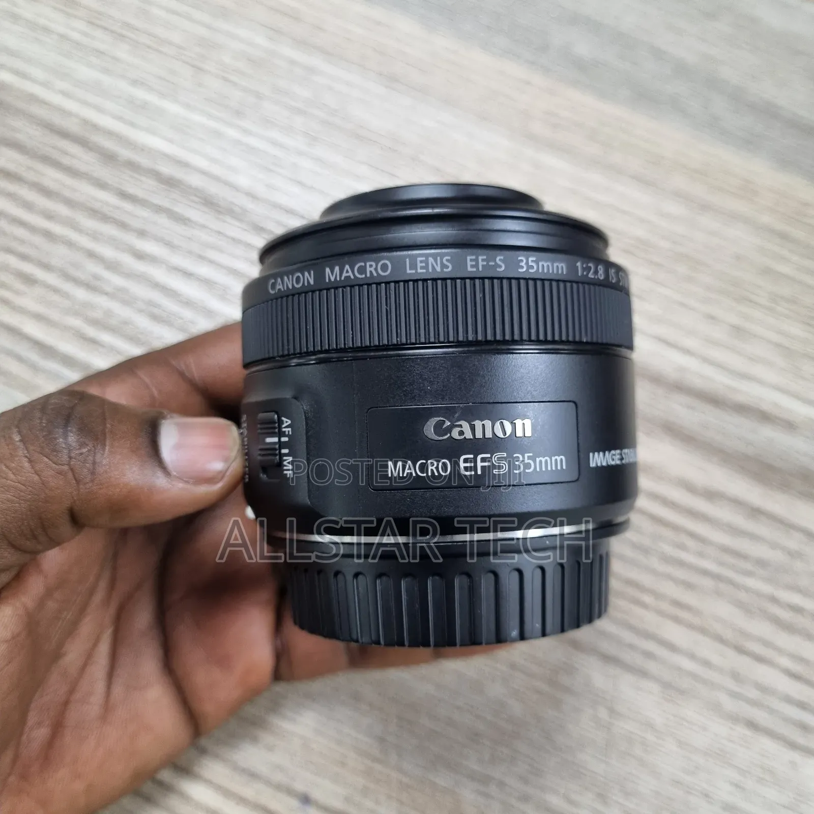 Canon EF-S 35mm F/2.8 Macro IS STM Lens