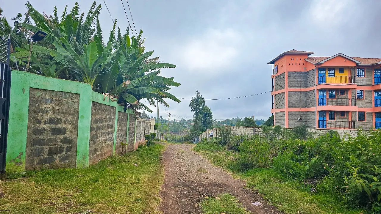 Prime Commercial Plot for Sale in Kikuyu, Cura