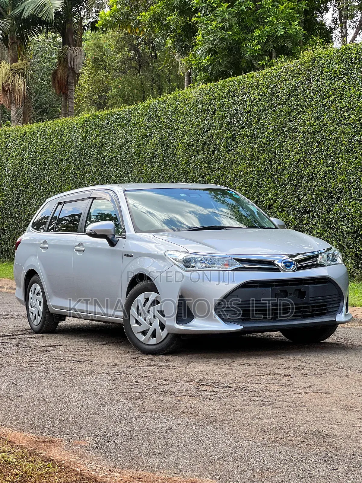 Toyota Corolla Fielder 1.5 Hybrid FWD 2018