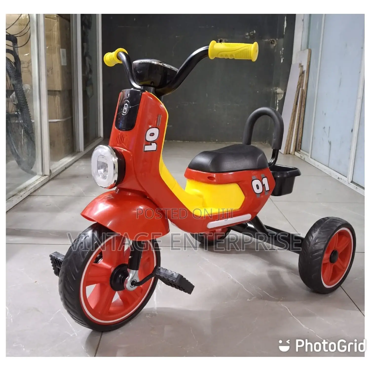Kids Tricycle *Kids Tricycle