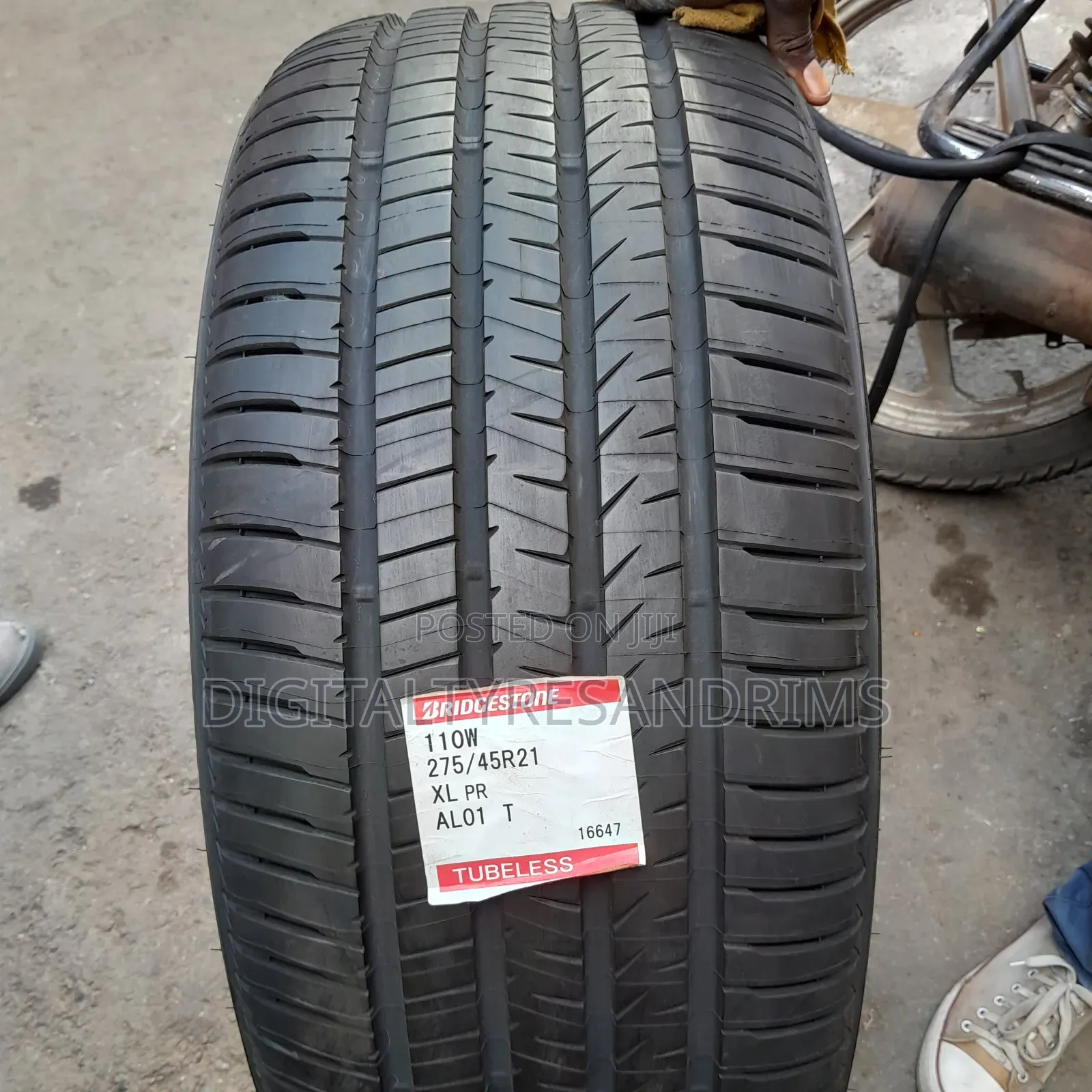 275/45r21 Bridgestone Tyres Brand New