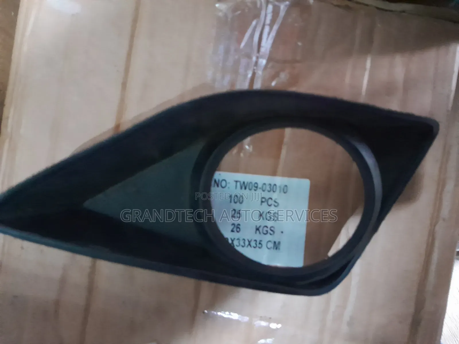 Toyota Zre Foglight Cover