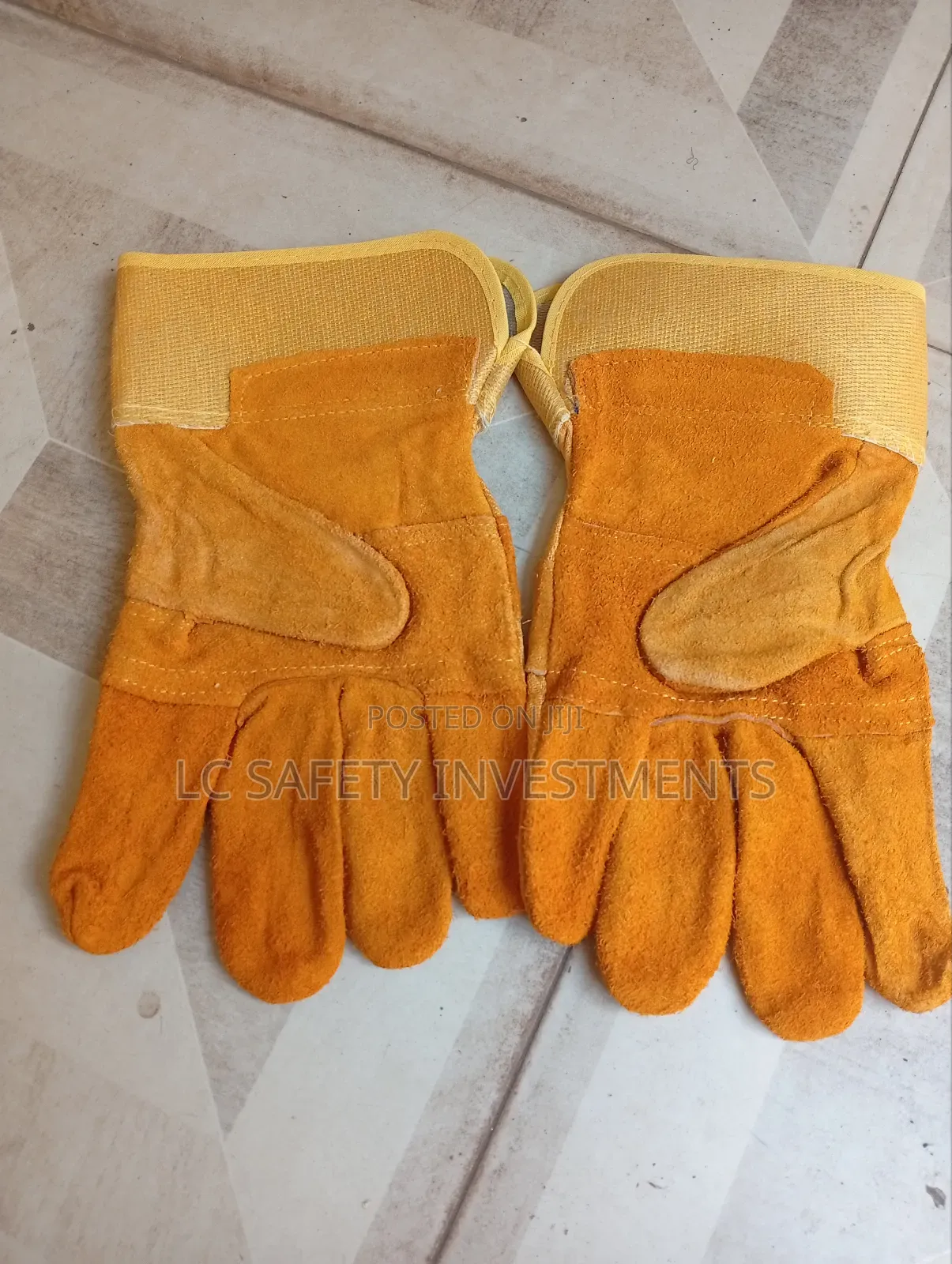 Leather Gloves
