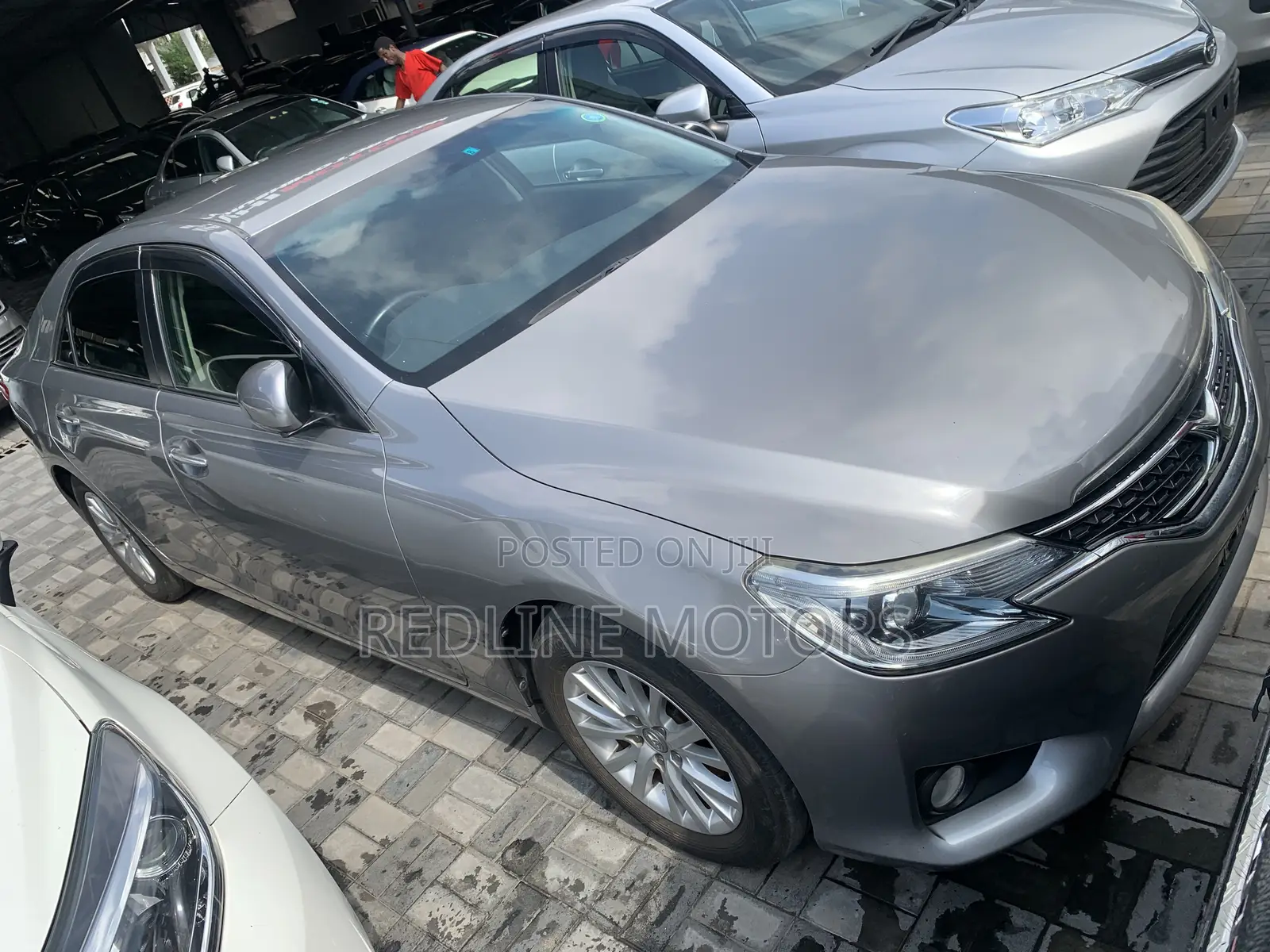 Toyota Mark X 2.5 RWD 2017 Silver