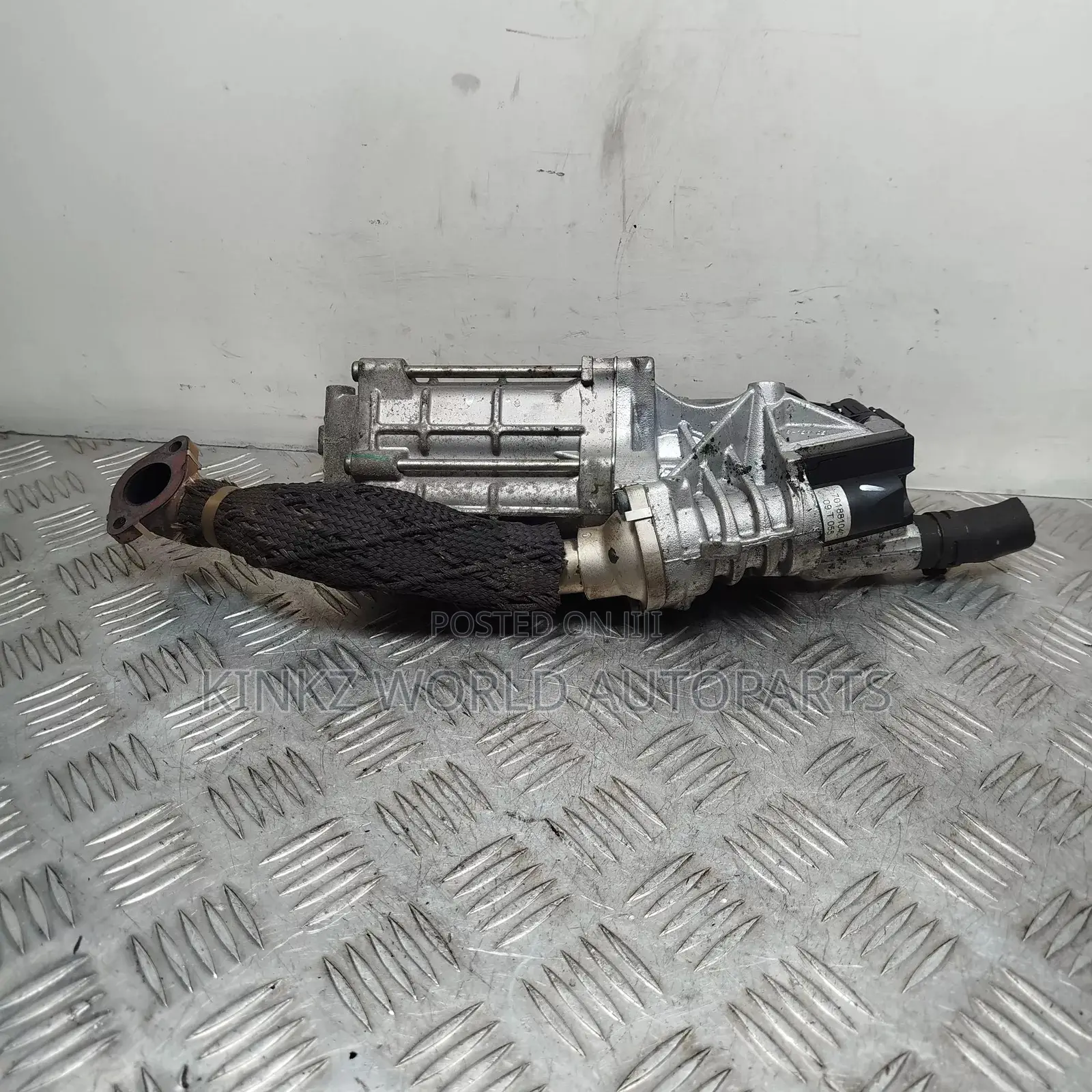 Land Rover Discovery 4 Egr Valve Cooler 306dt 9x2q9u438ca