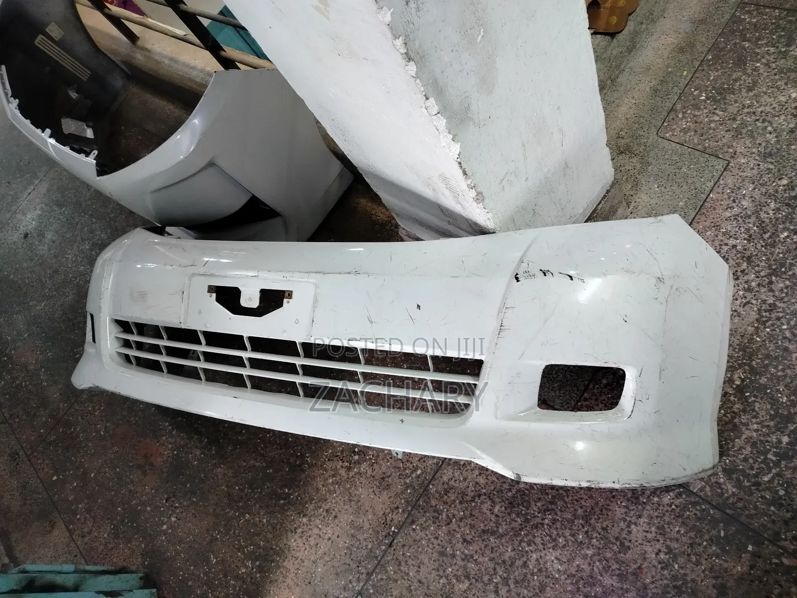 Isis 2005 Front Bumper