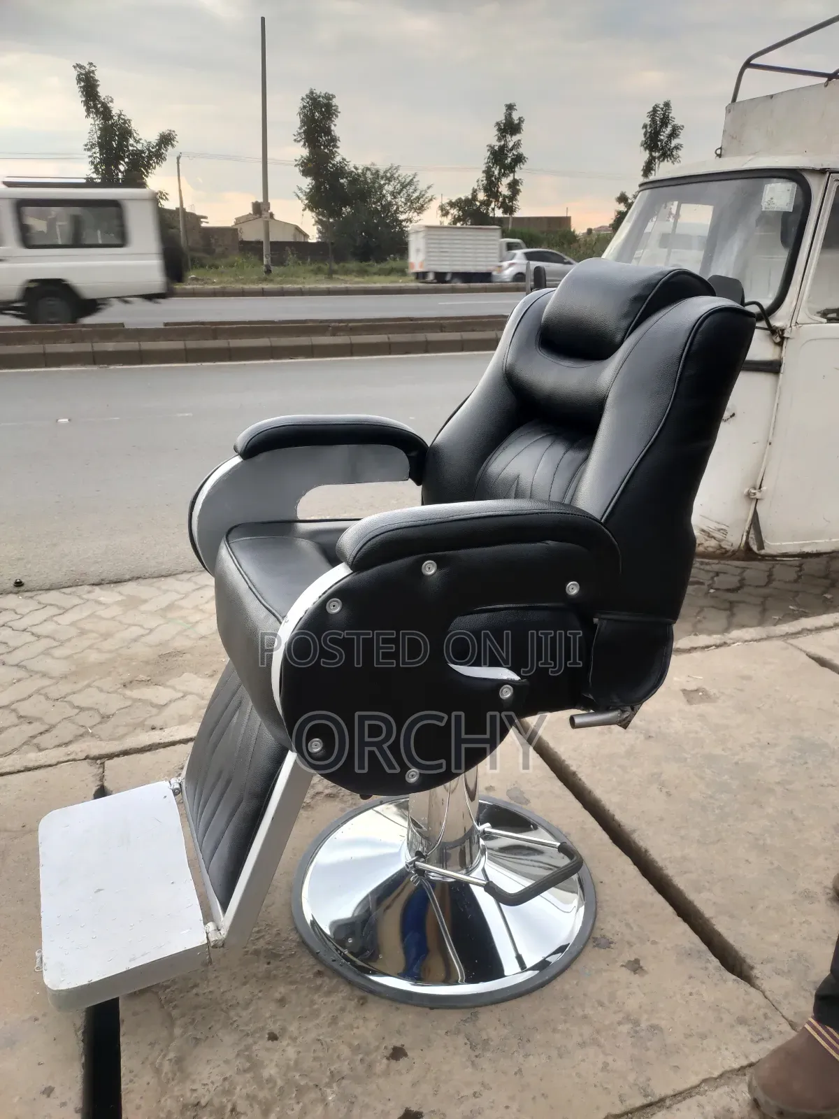 Kinyozi Seats/ Barber Seats