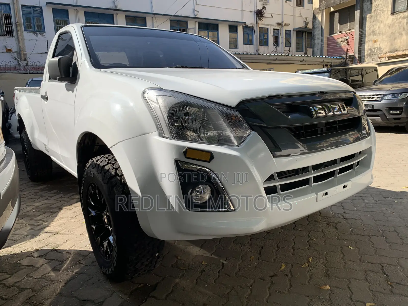 Isuzu D-MAX 2021 White