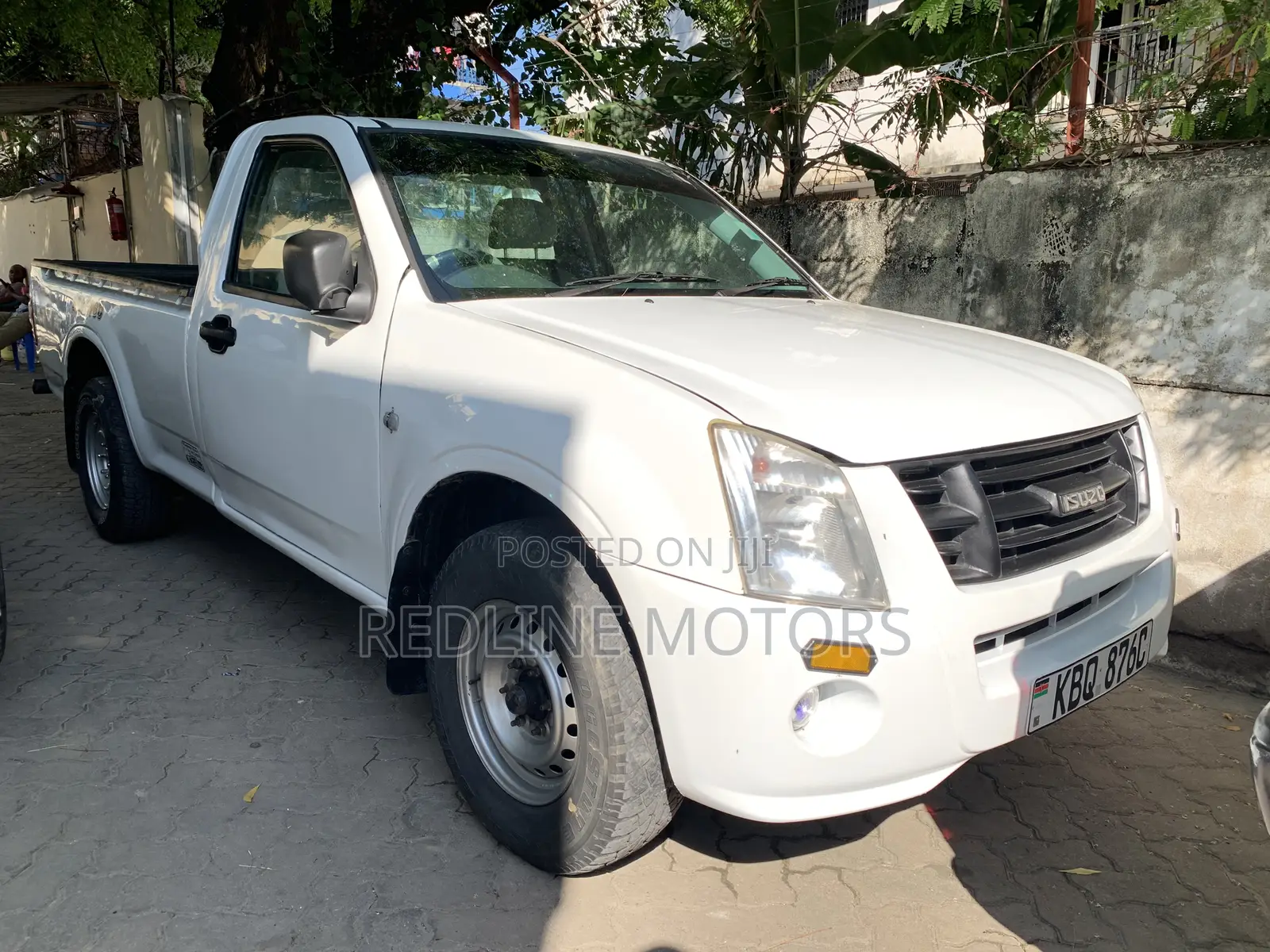 Isuzu D-MAX 2011 White