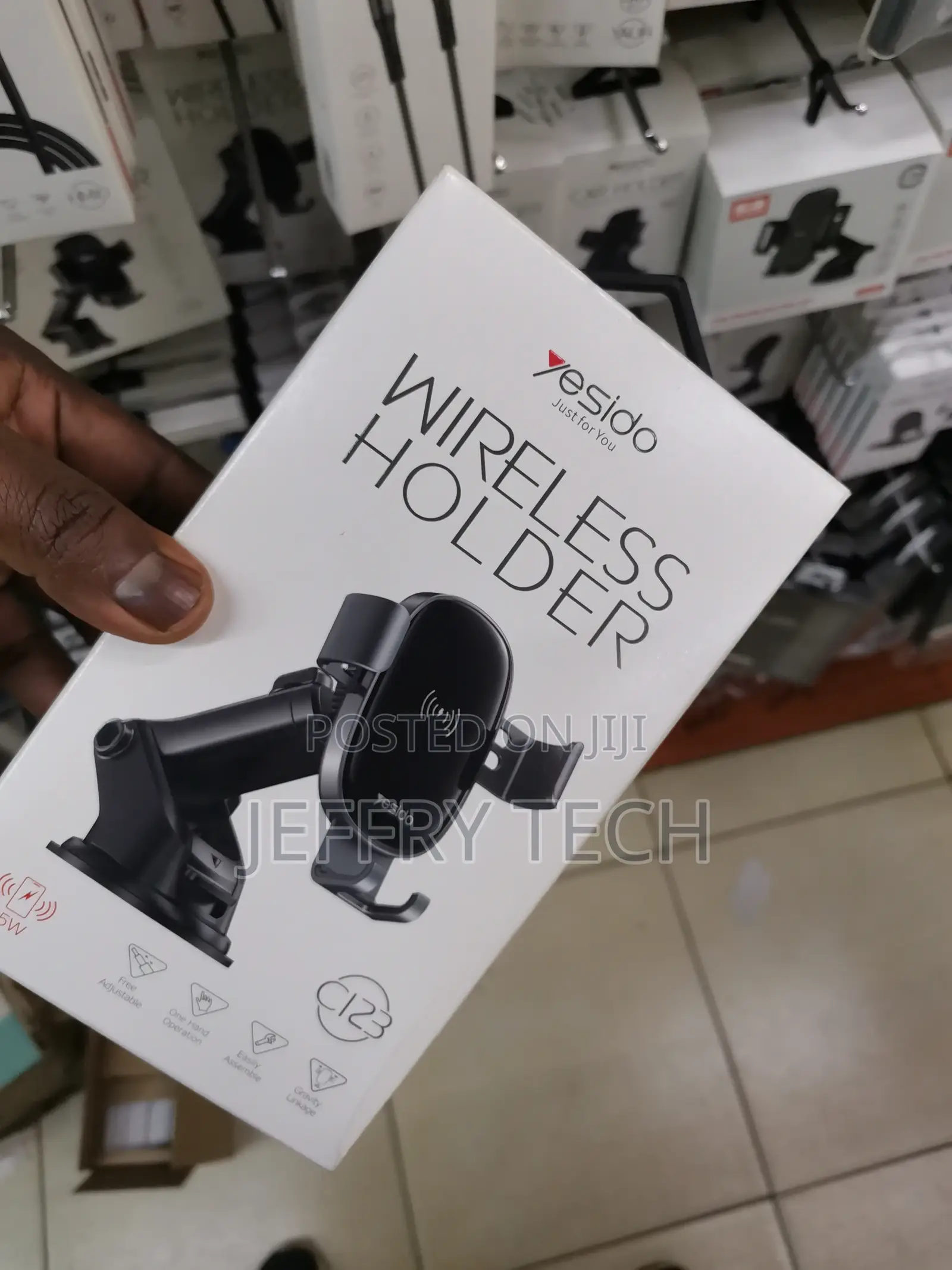 Fast Wireless Car Phone Holder With Charging, 15W, 360 Rotat