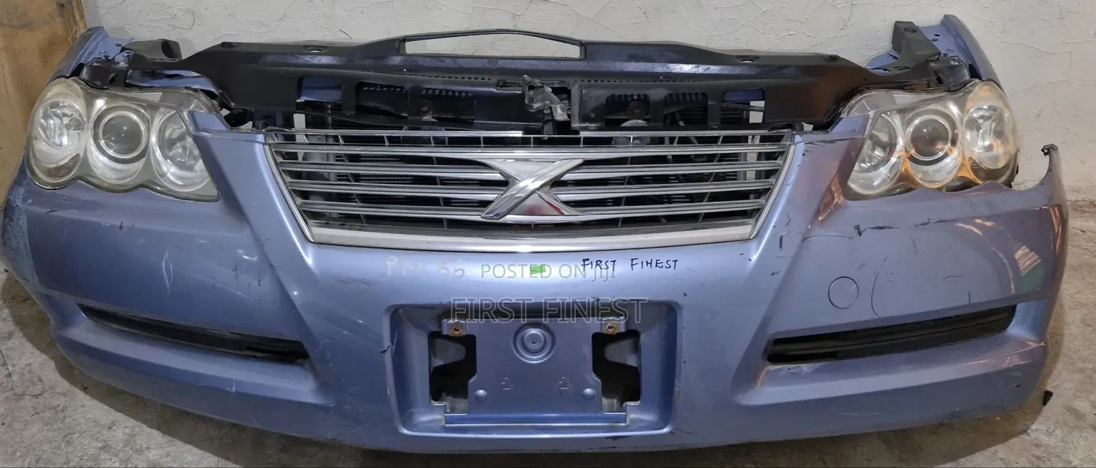 Mark X Nosecut 2008 Headlight No. 8/ Xenon