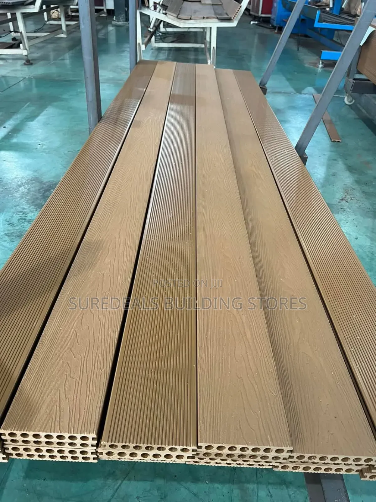 Decking Flooring Planks/WPC DECKING.