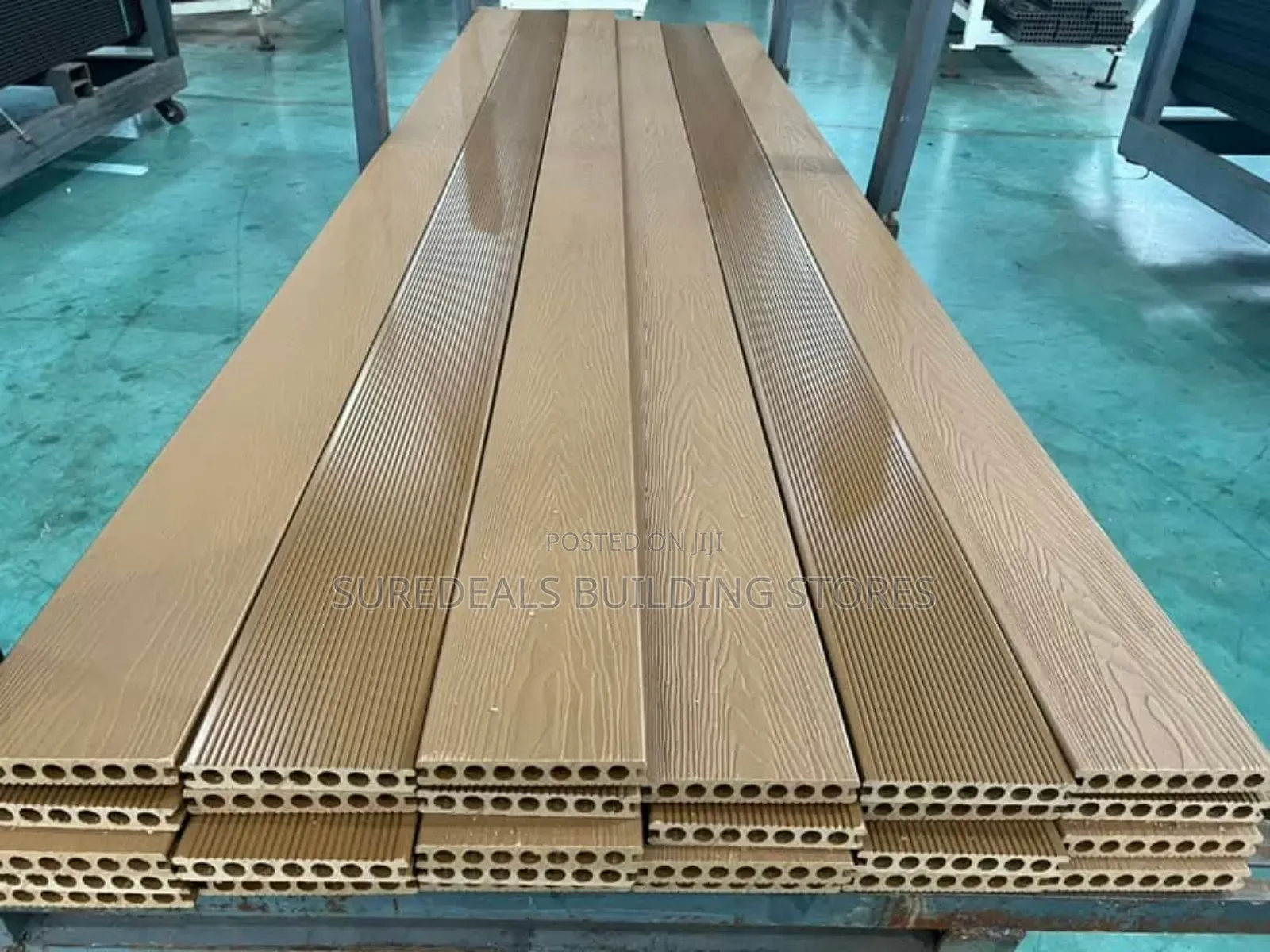 Decking Flooring Planks/WPC DECKING.