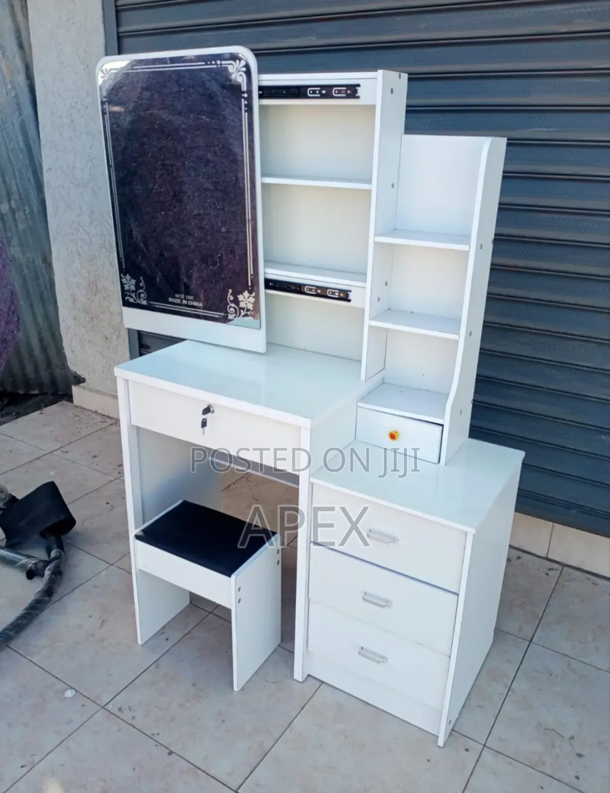 Slide Mirror Dressing Table