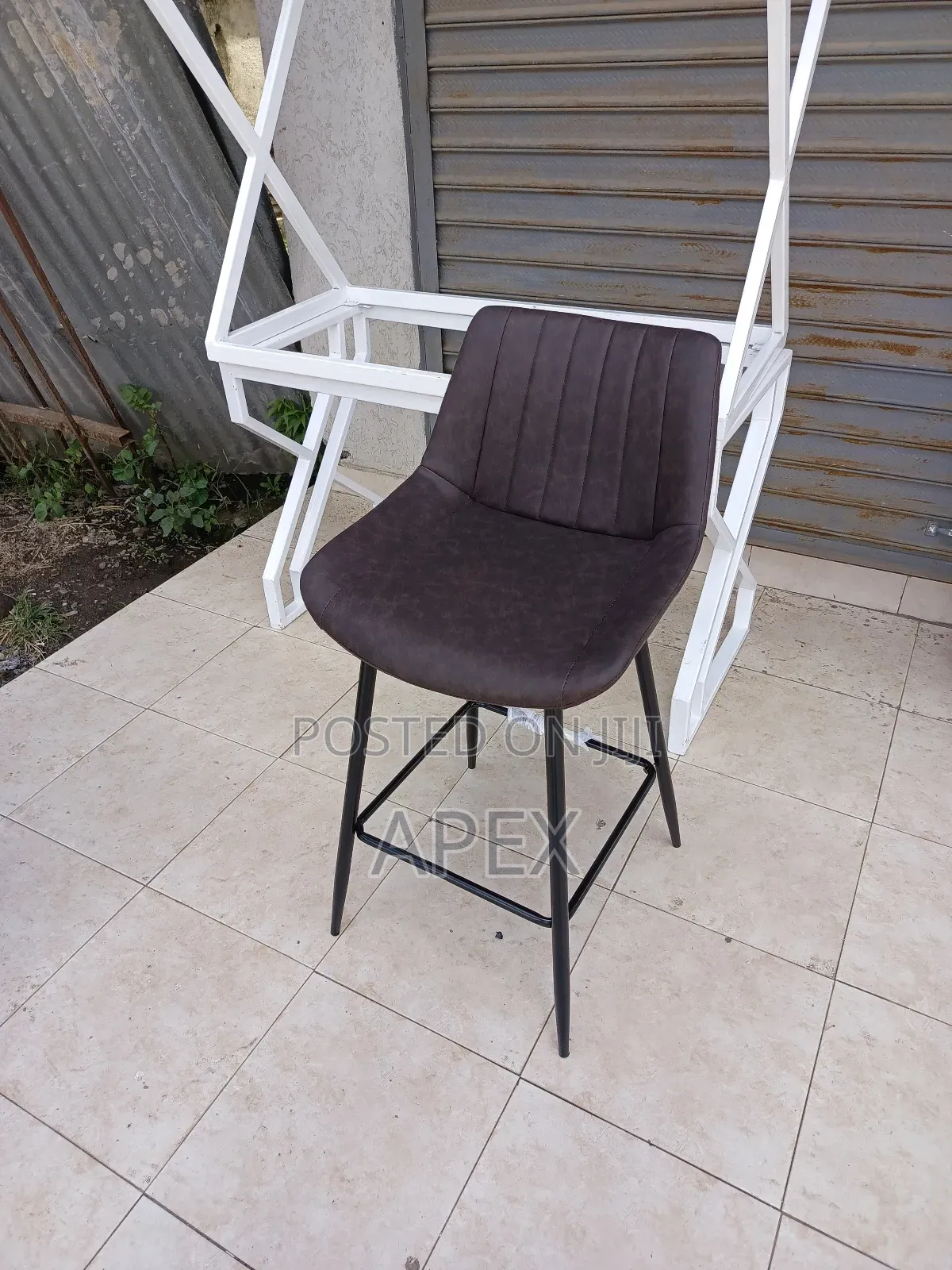 High Back Kitchen Stools