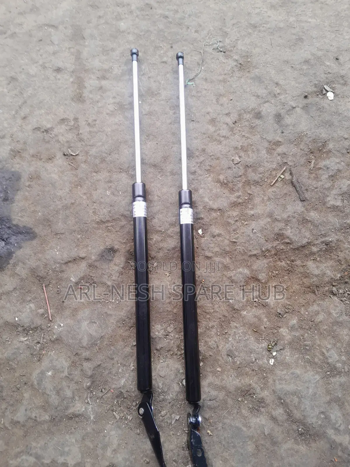 Subaru Legacy Bp5 Boot Shocks