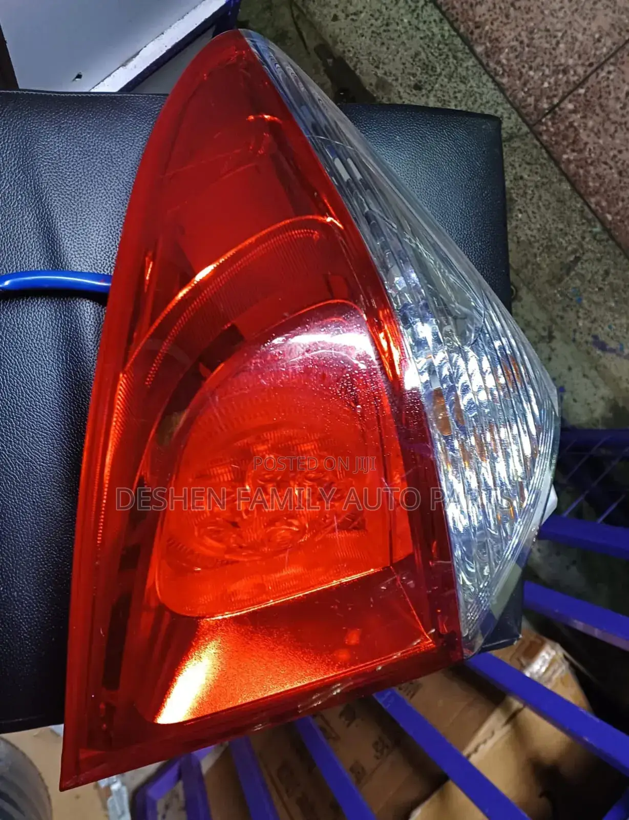Toyota Ractis Taillamp / Backlight