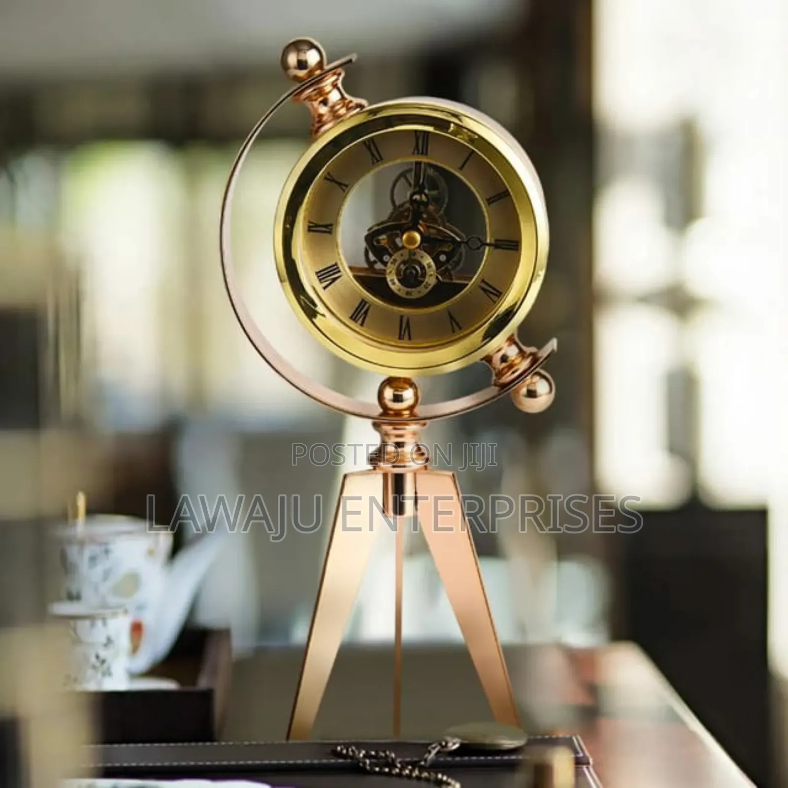 European Tripod Stand Roman Desk Clock