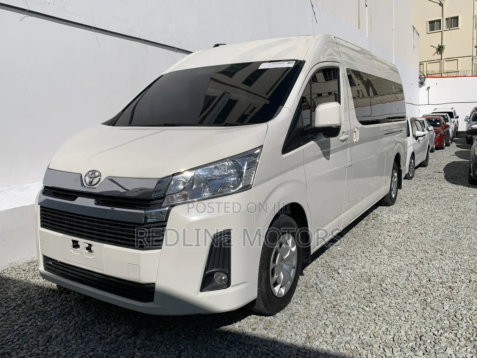 Toyota HiAce 2019 White