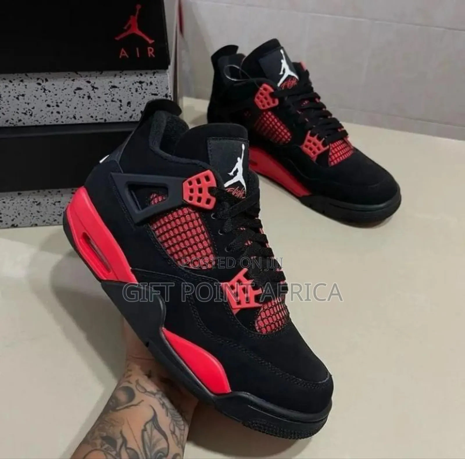 Jordan 4 Black Cat Sneakers