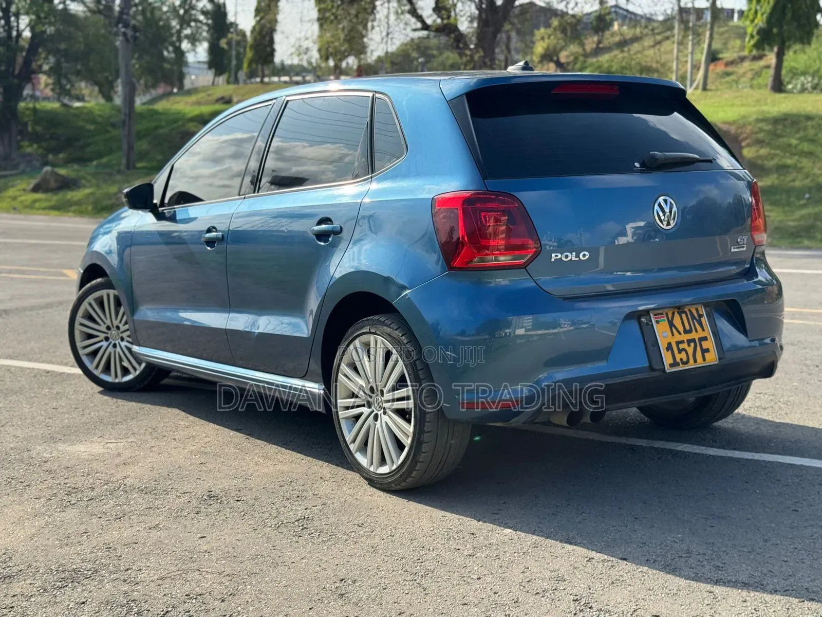 Volkswagen Polo 2016 Blue