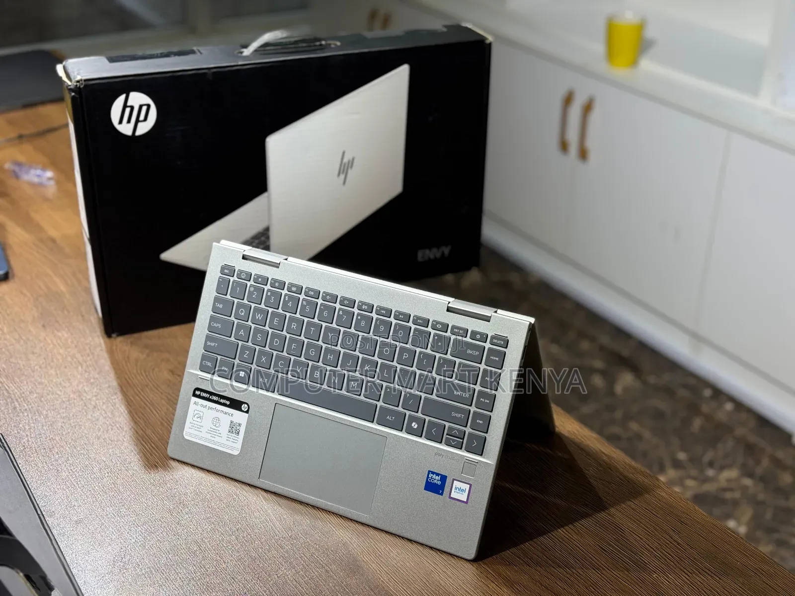 New Laptop HP Envy X360 16GB Intel Core I7 SSD 512GB
