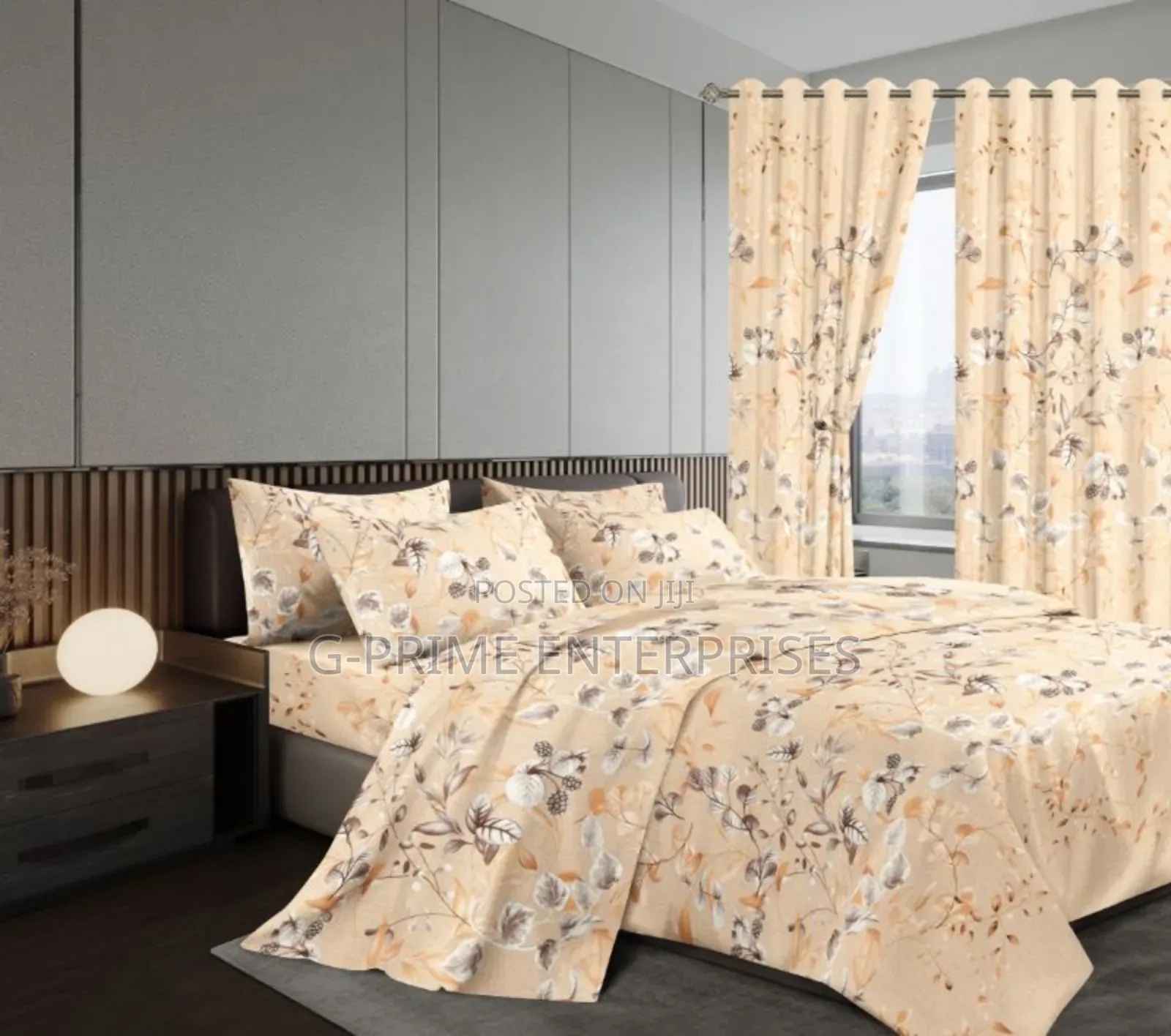 Duvet With Matching Curtain